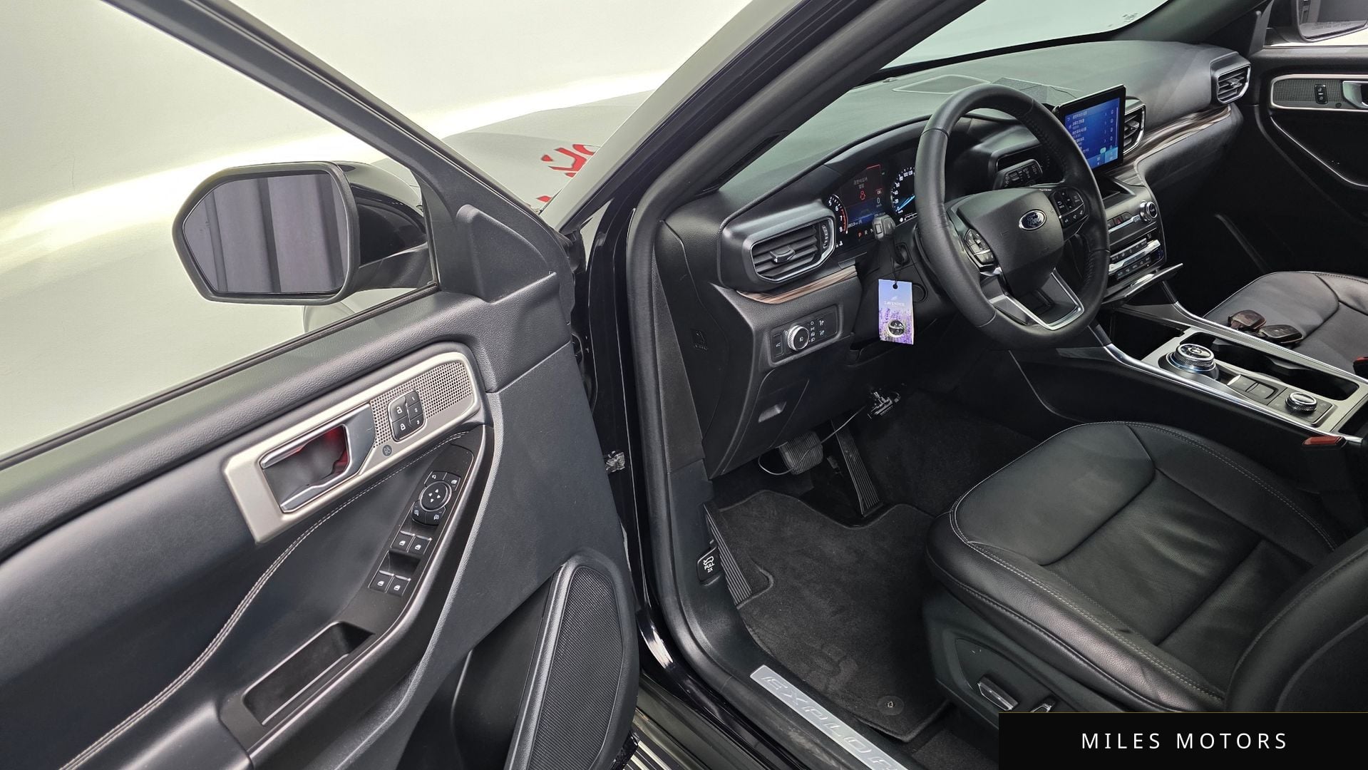 Ford 익스플로러 2020 — миниатюра 12