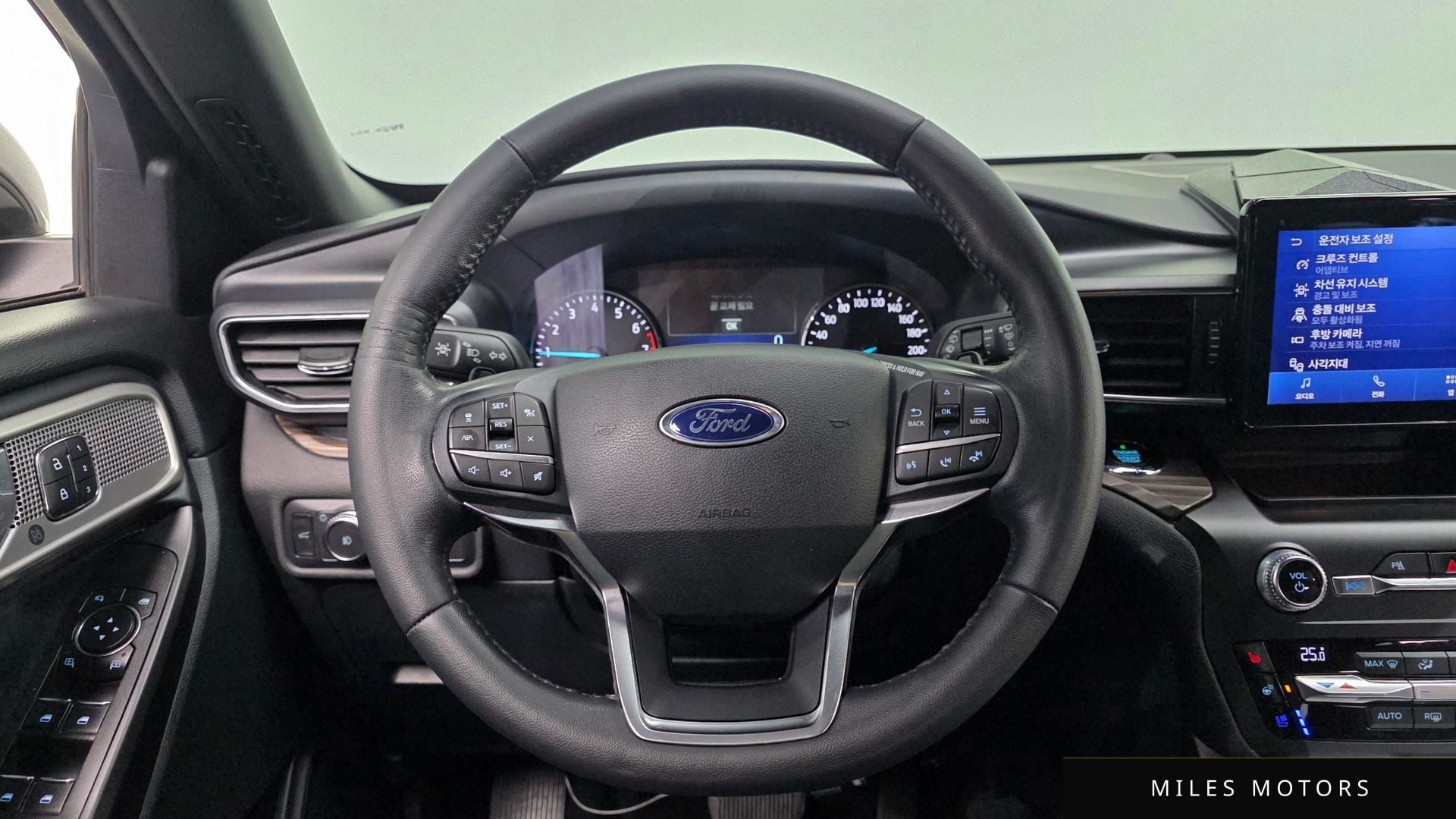 Ford 익스플로러 2020 — миниатюра 14