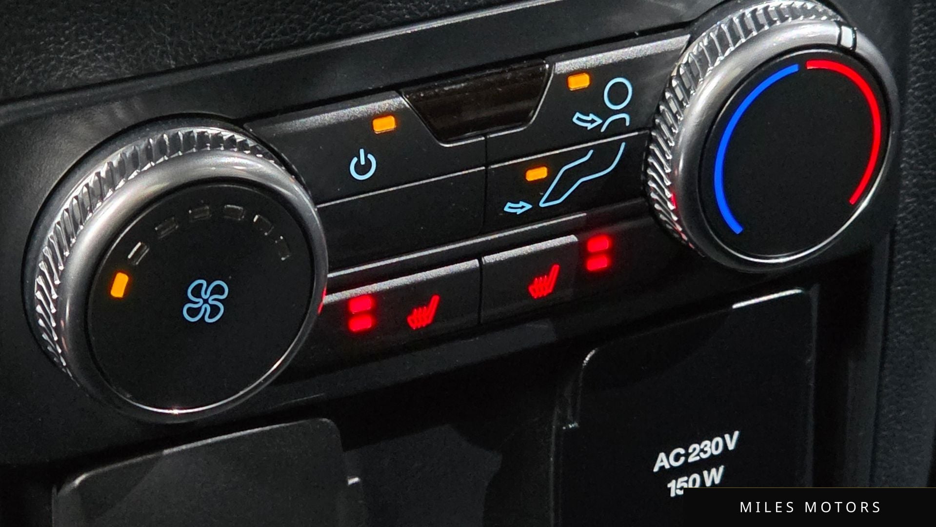 Ford 익스플로러 2020 — миниатюра 17