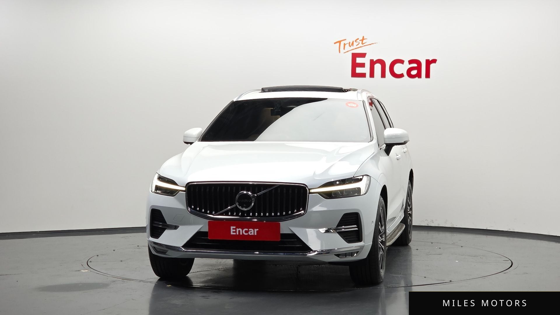 Volvo XC60 2022 — миниатюра 3