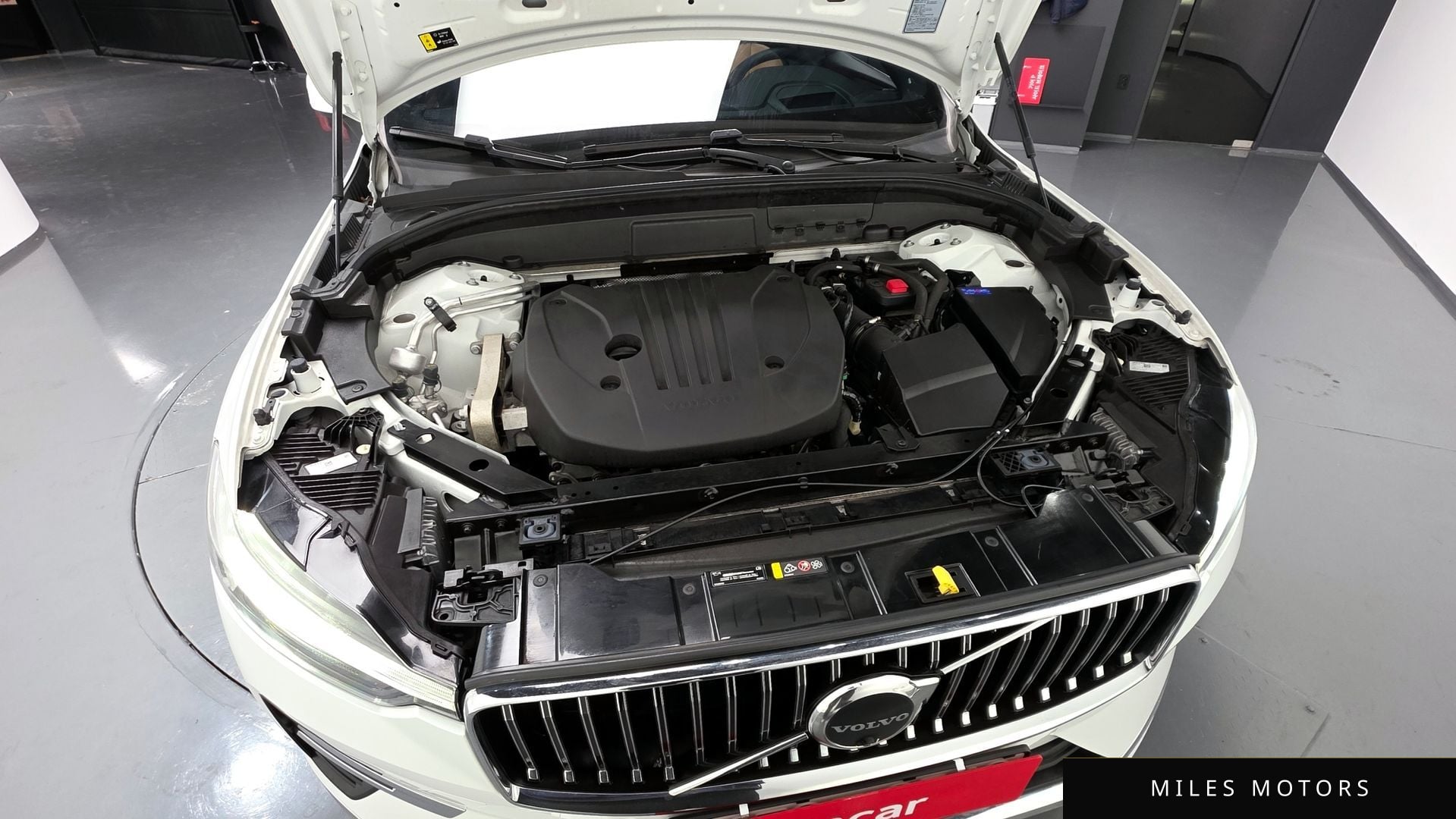 Volvo XC60 2022 — миниатюра 6