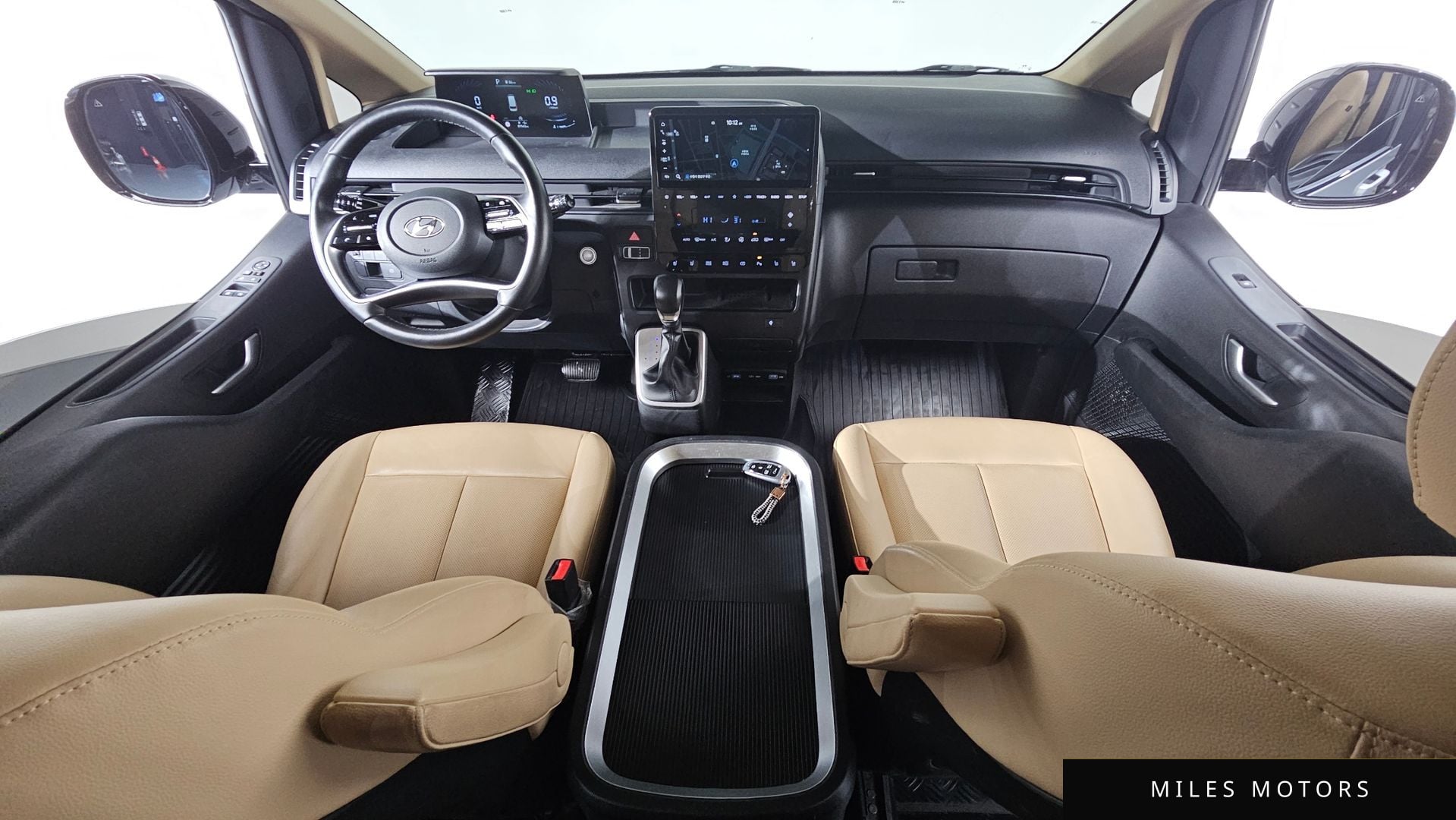 Hyundai Staria 2022 — миниатюра 7