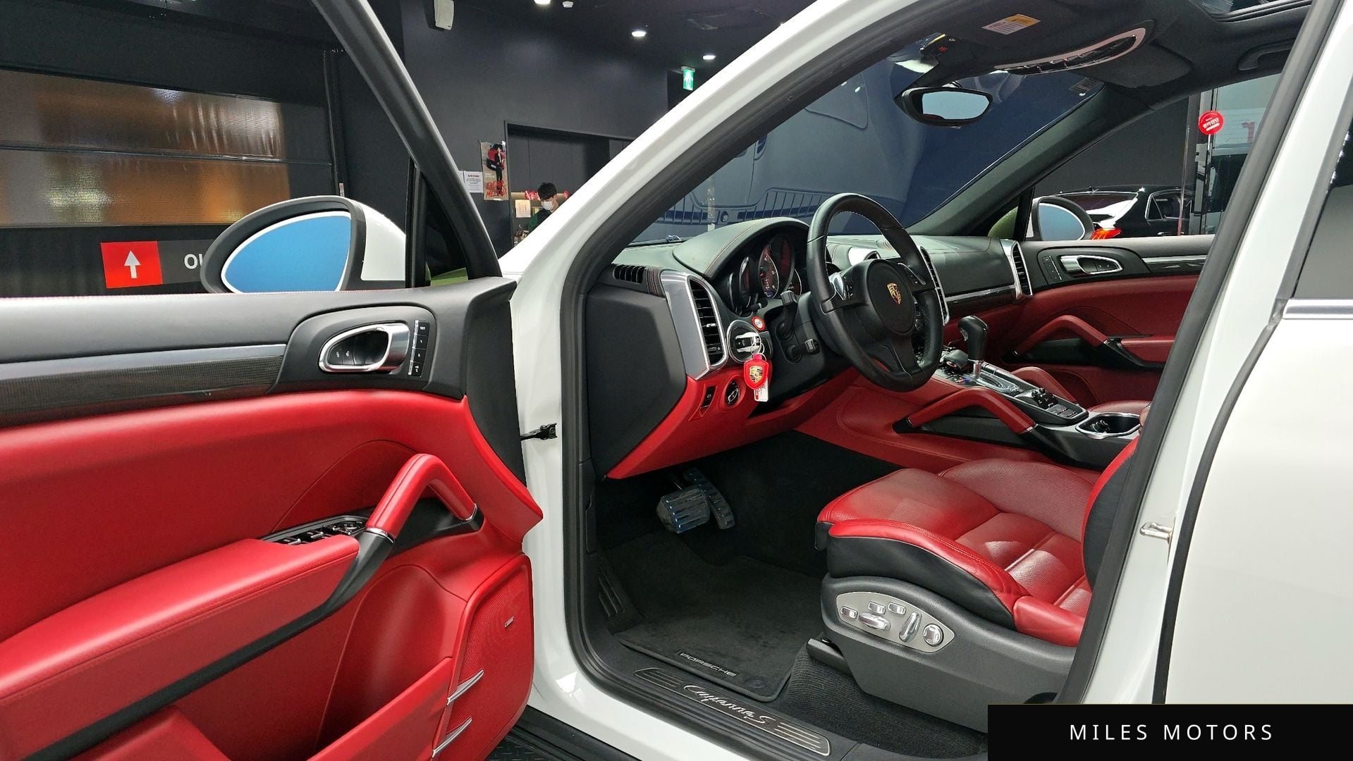 Porsche Cayenne 2014 — миниатюра 10