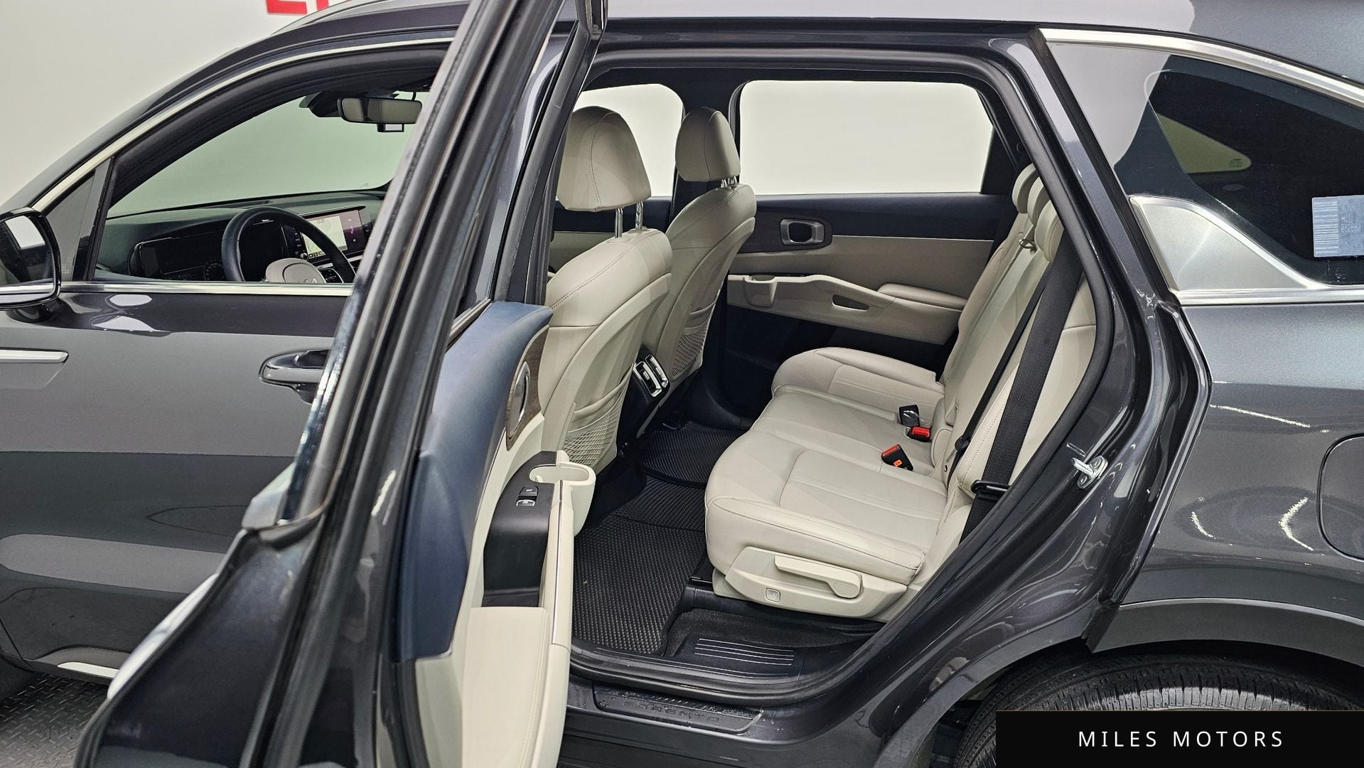 Kia Sorento 2022 — миниатюра 12