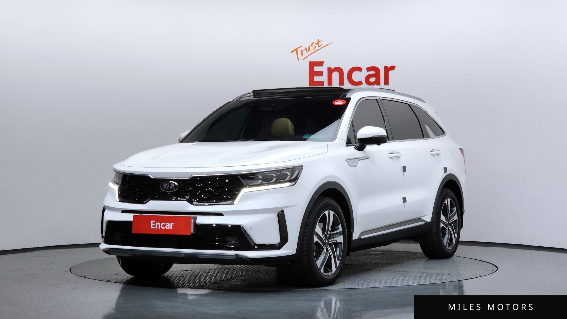 Kia Sorento 2021 — фото 1 из 12