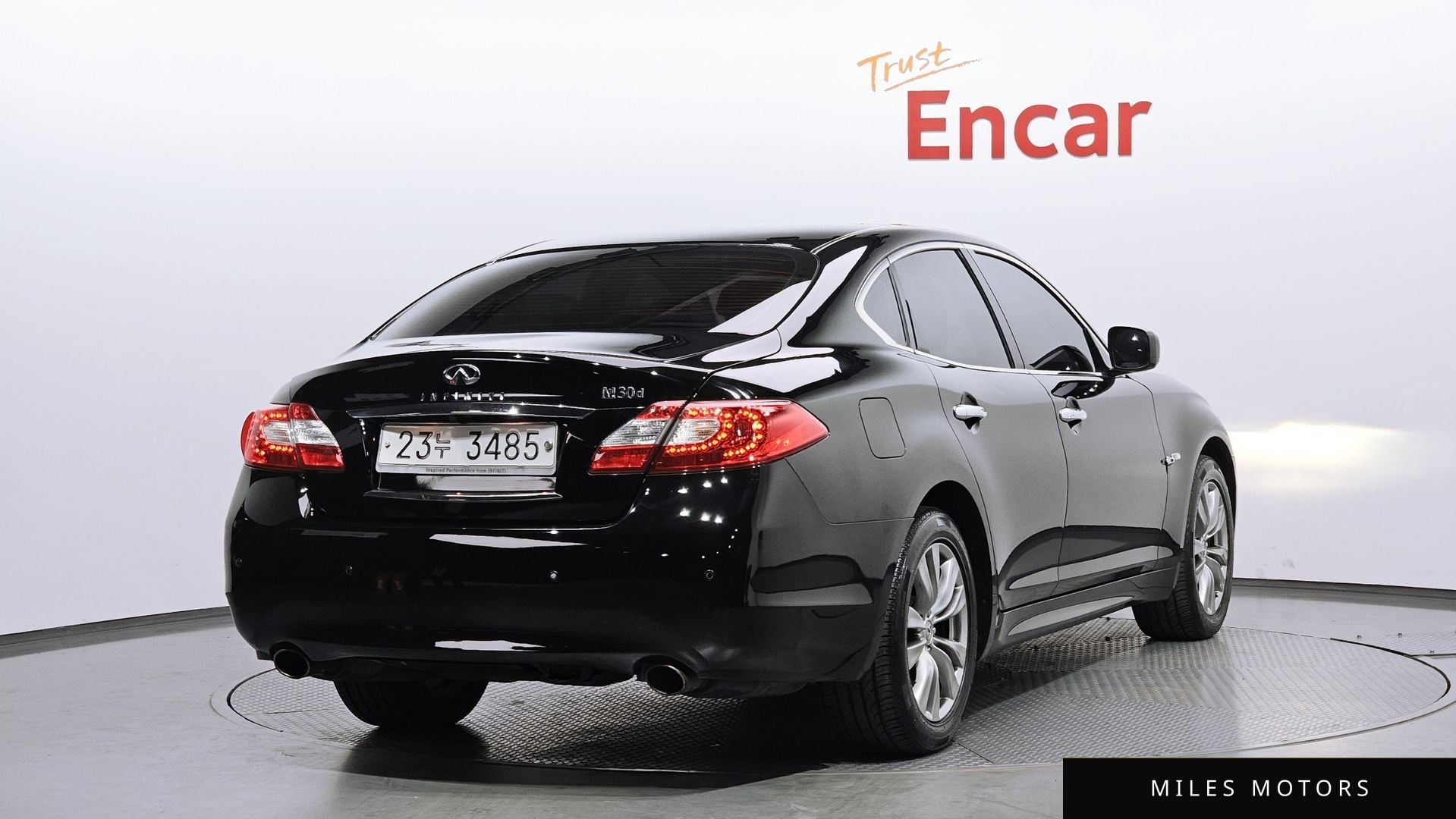Infiniti M30d 2013 — миниатюра 2