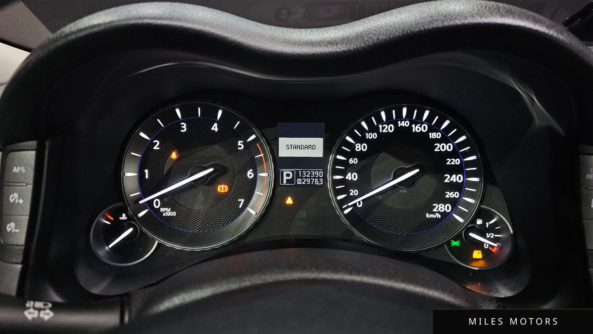 Infiniti M30d 2013 — миниатюра 8