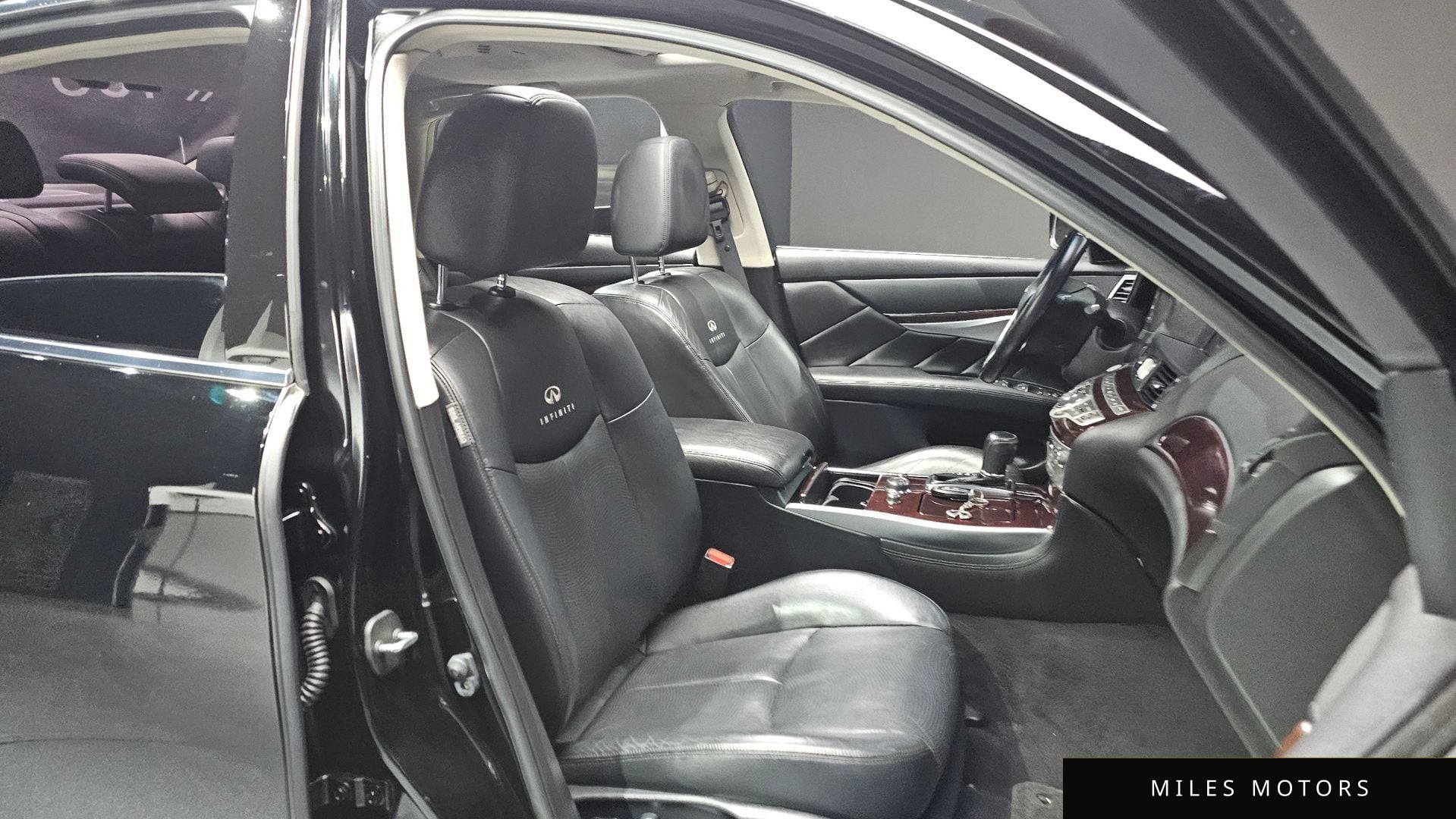 Infiniti M30d 2013 — миниатюра 10