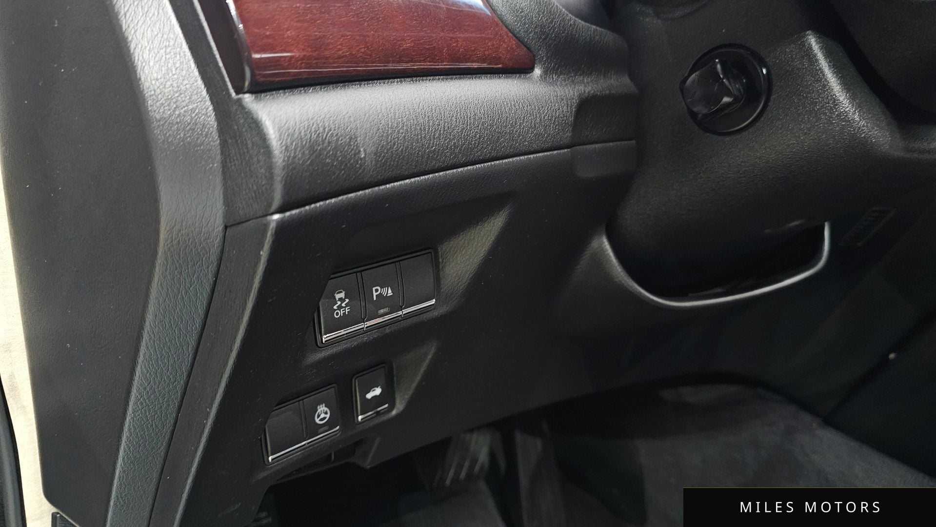 Infiniti M30d 2013 — миниатюра 17