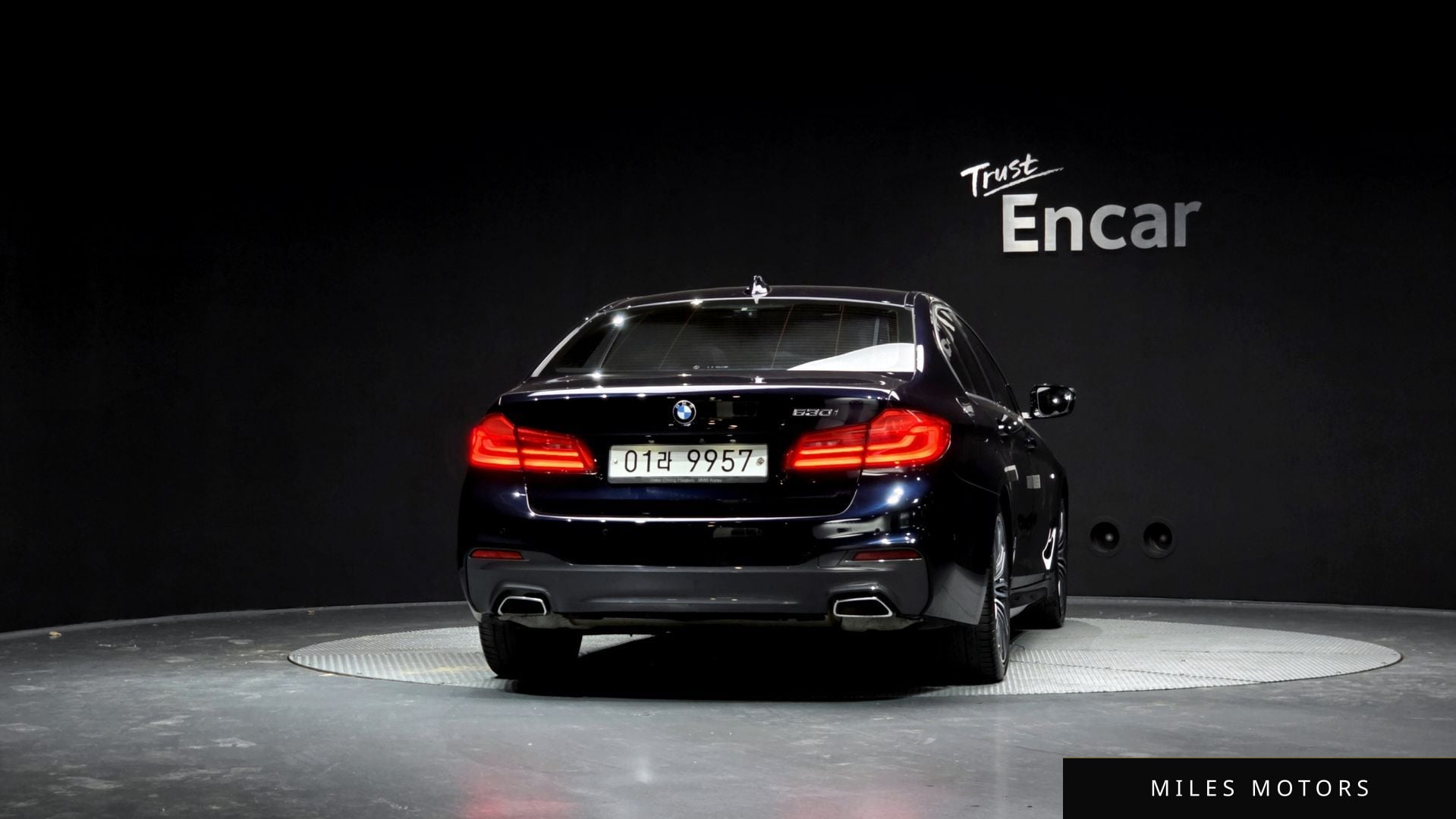BMW 5 Series (G30) 2019 — миниатюра 4