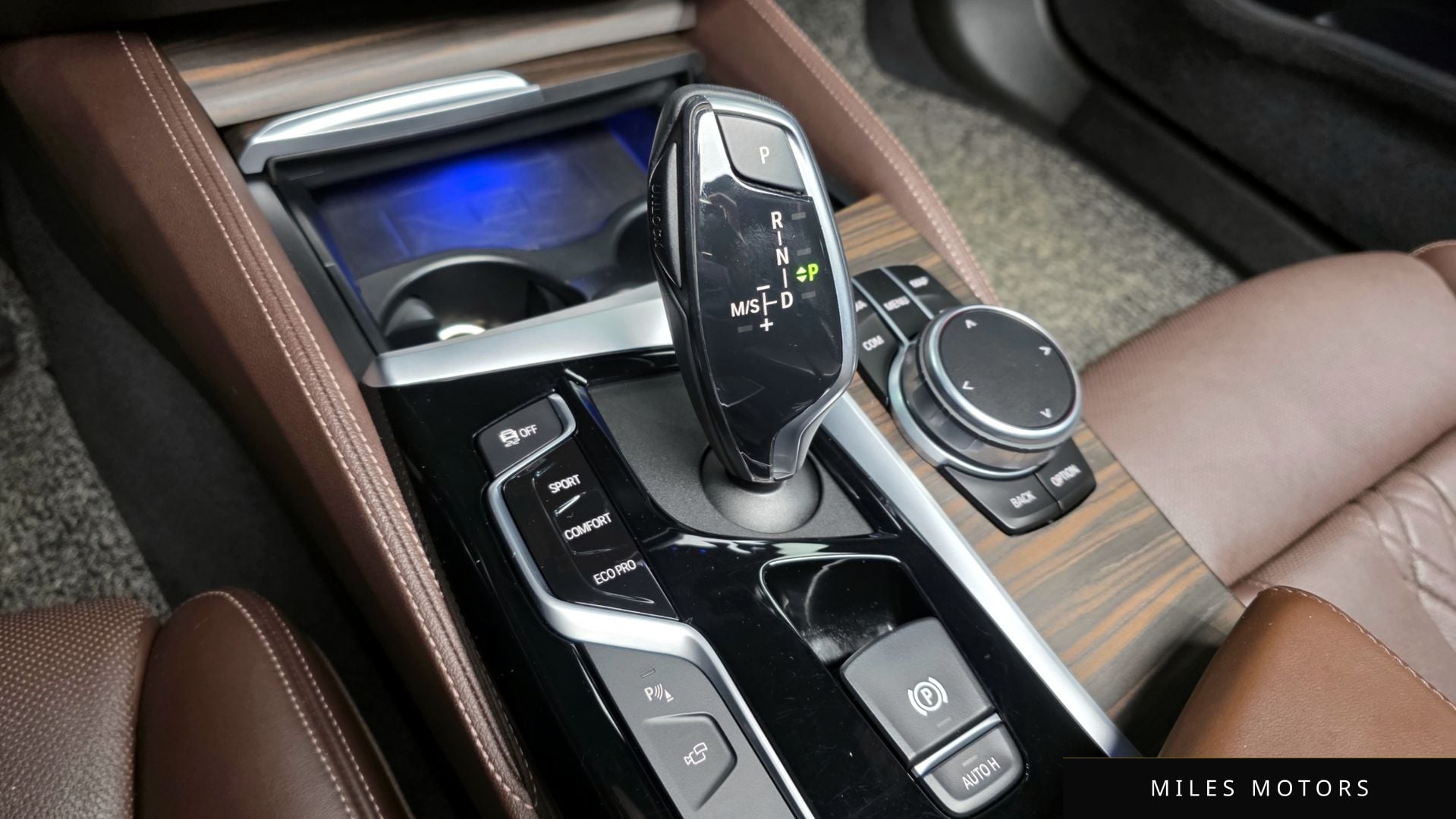 BMW 5 Series (G30) 2019 — миниатюра 9
