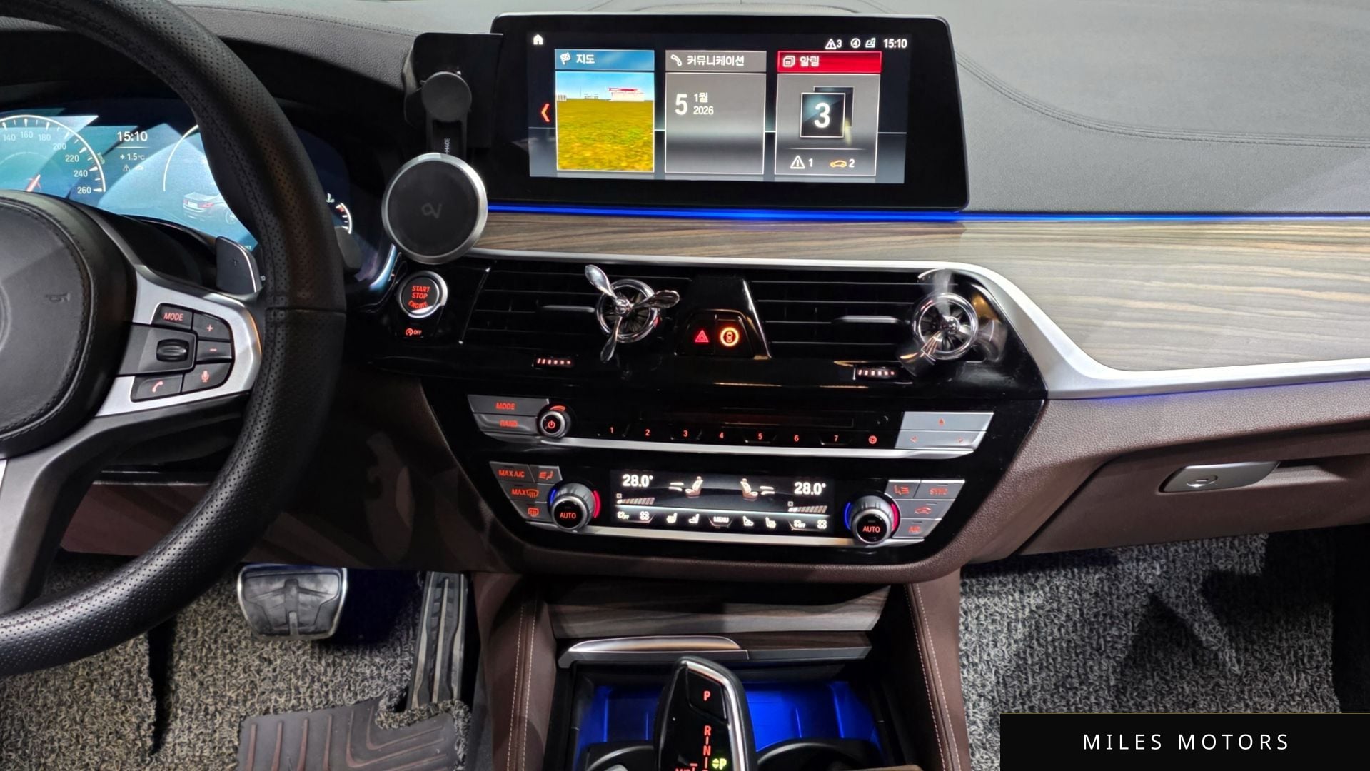BMW 5 Series (G30) 2019 — миниатюра 14