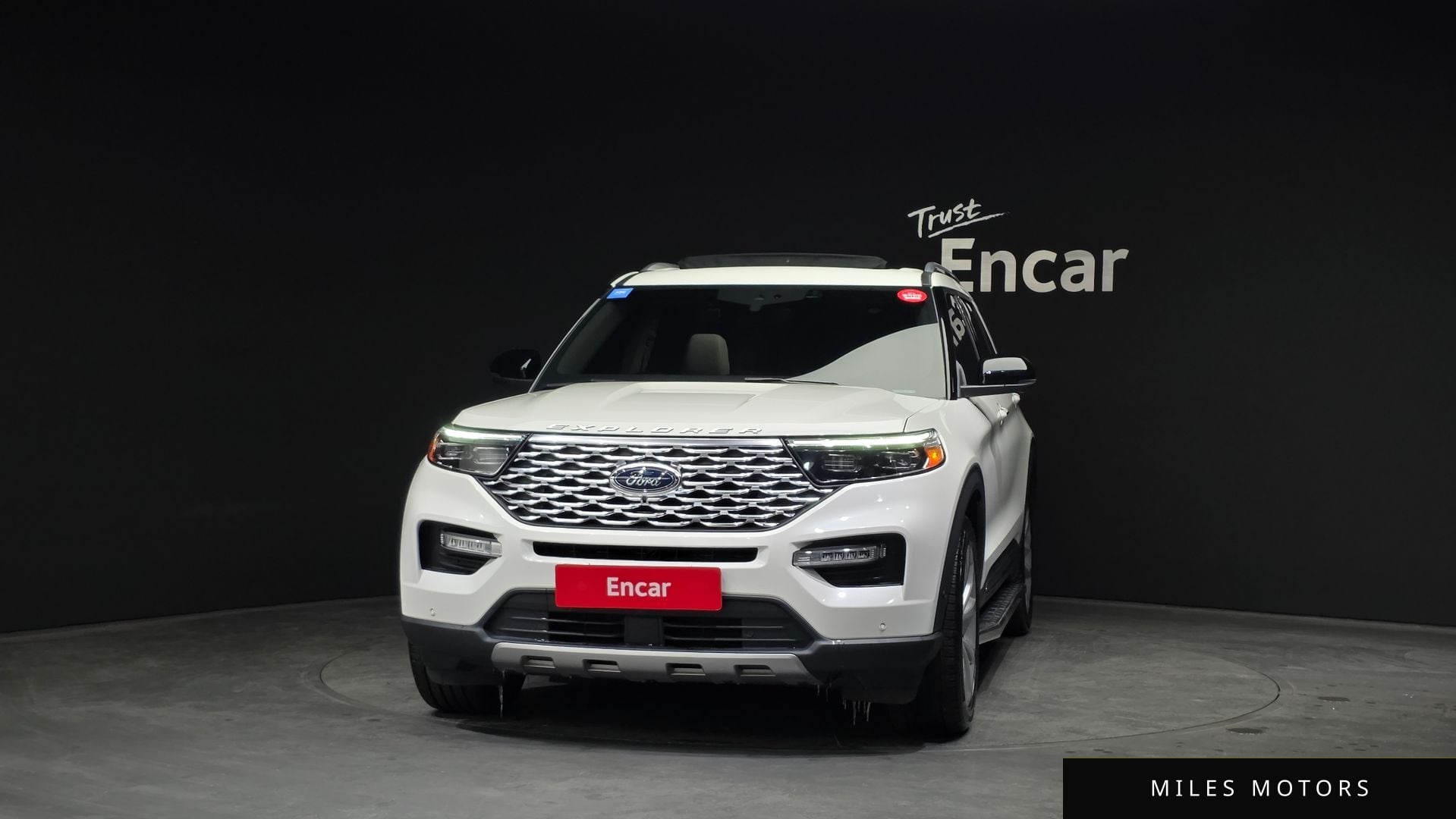 Ford Explorer 2021 — миниатюра 3