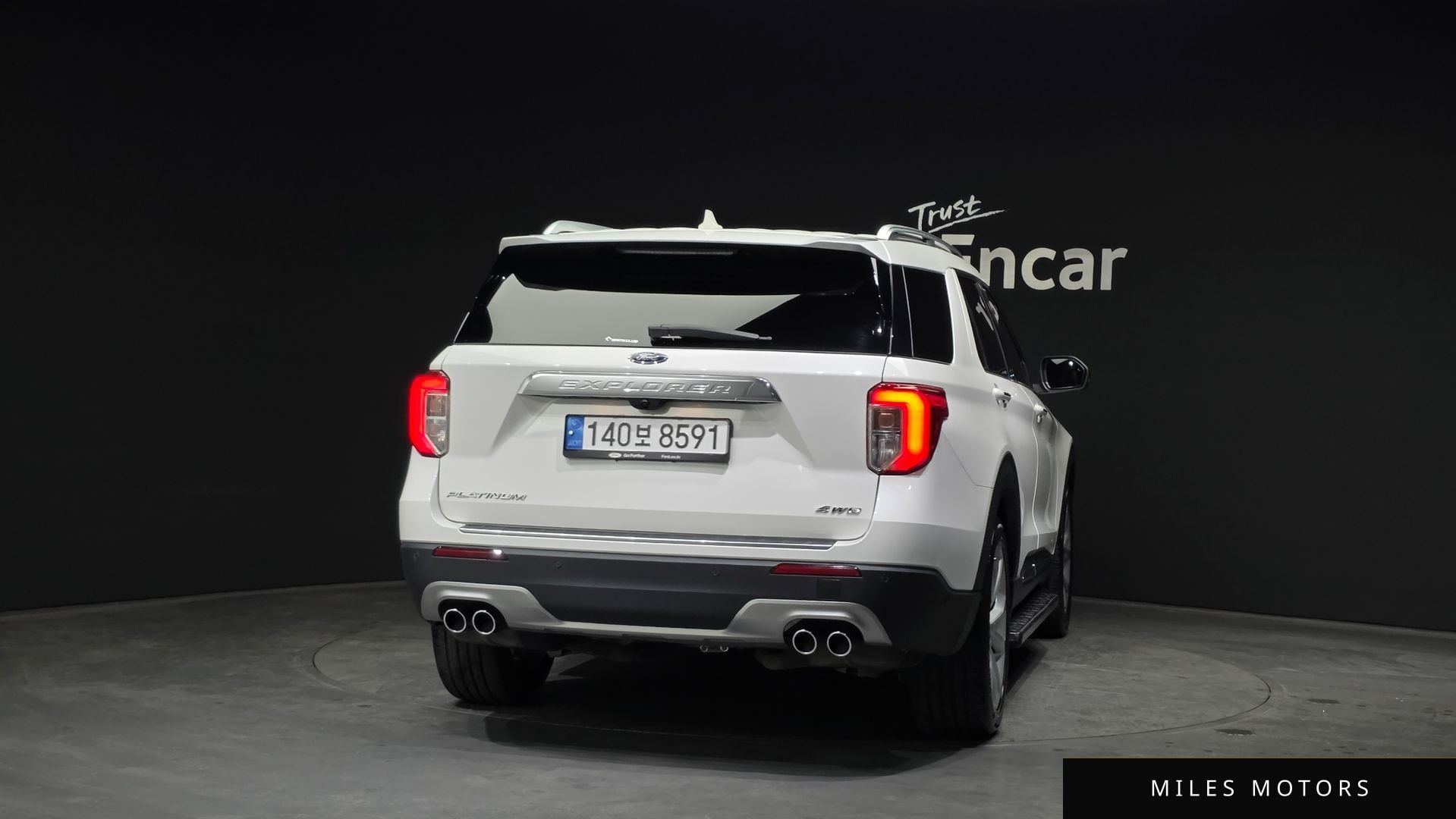 Ford Explorer 2021 — миниатюра 4