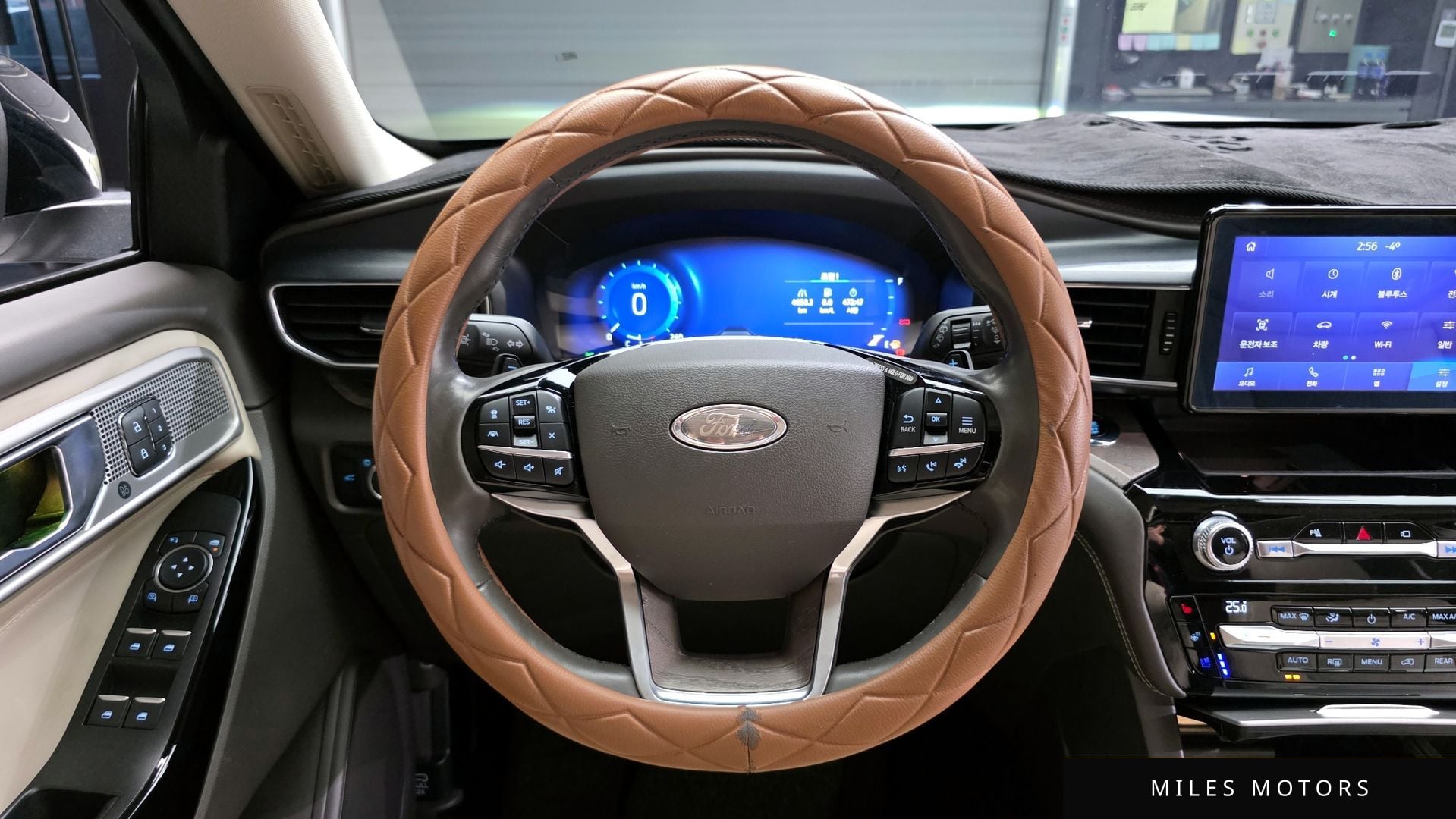 Ford Explorer 2021 — миниатюра 13