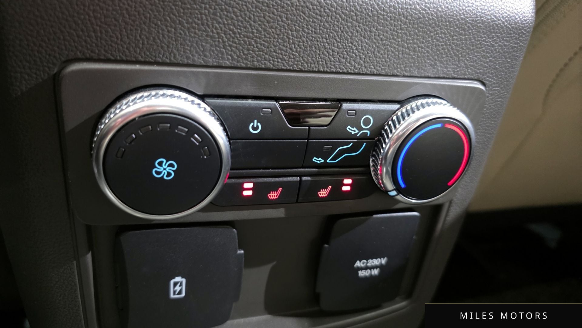 Ford Explorer 2021 — миниатюра 18