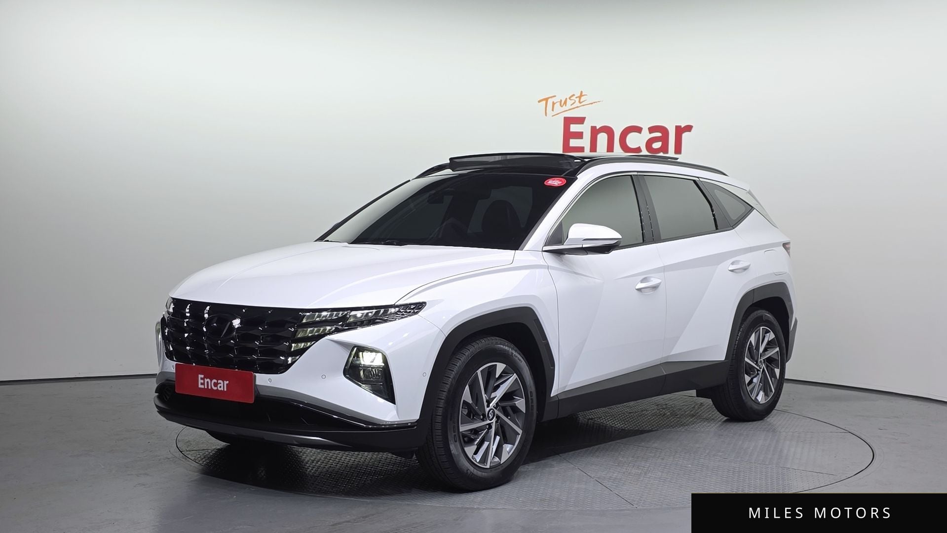 Hyundai Tucson 2023 — фото 1 из 12
