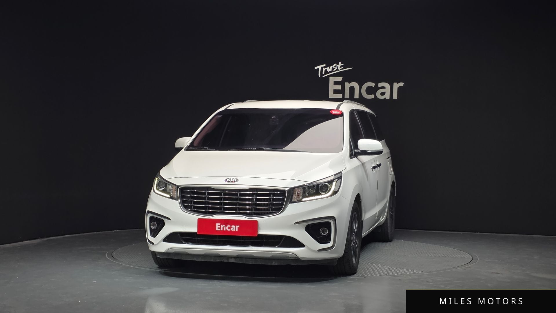 Kia Canival 2019 — миниатюра 3
