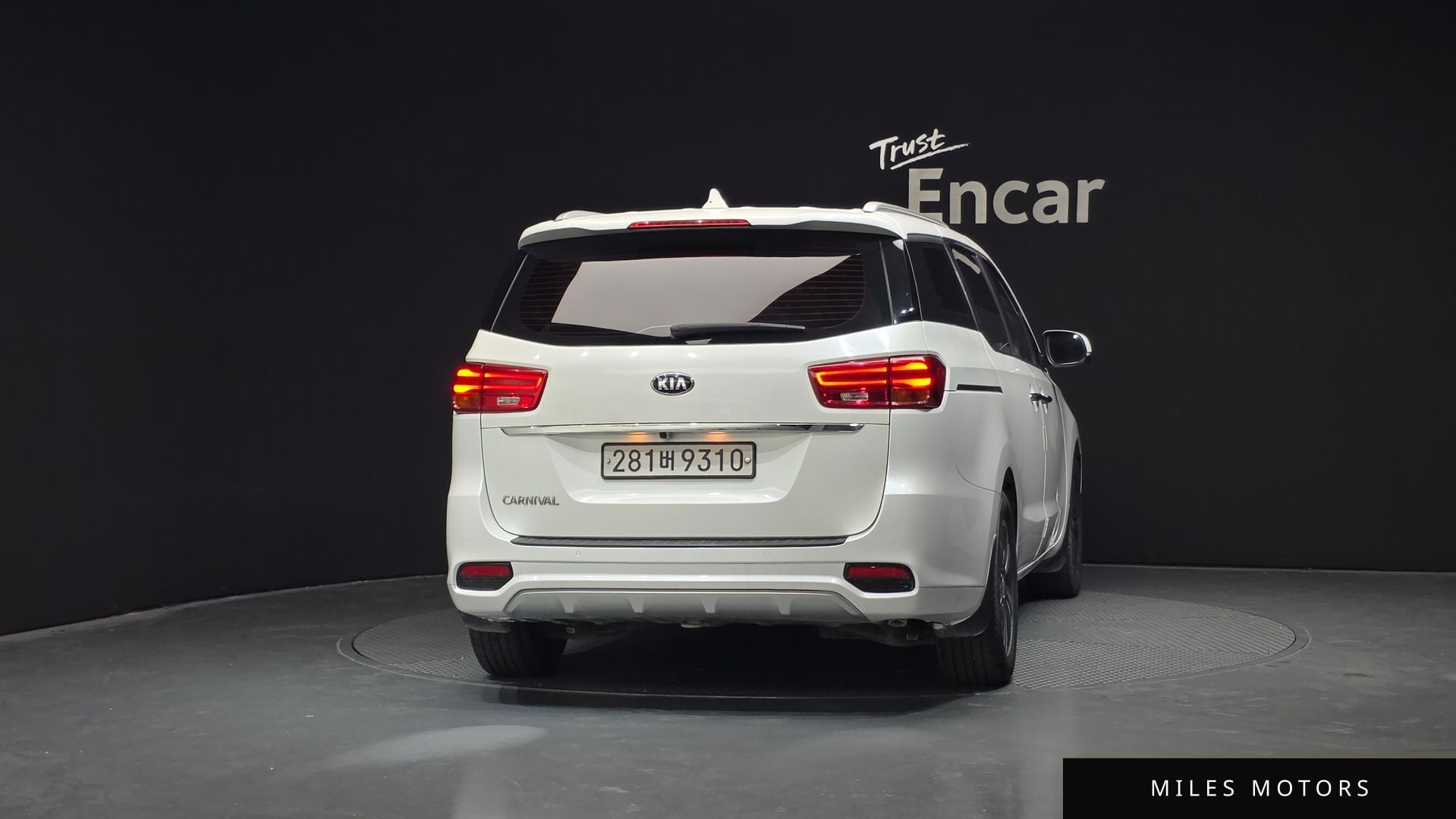 Kia Canival 2019 — миниатюра 4