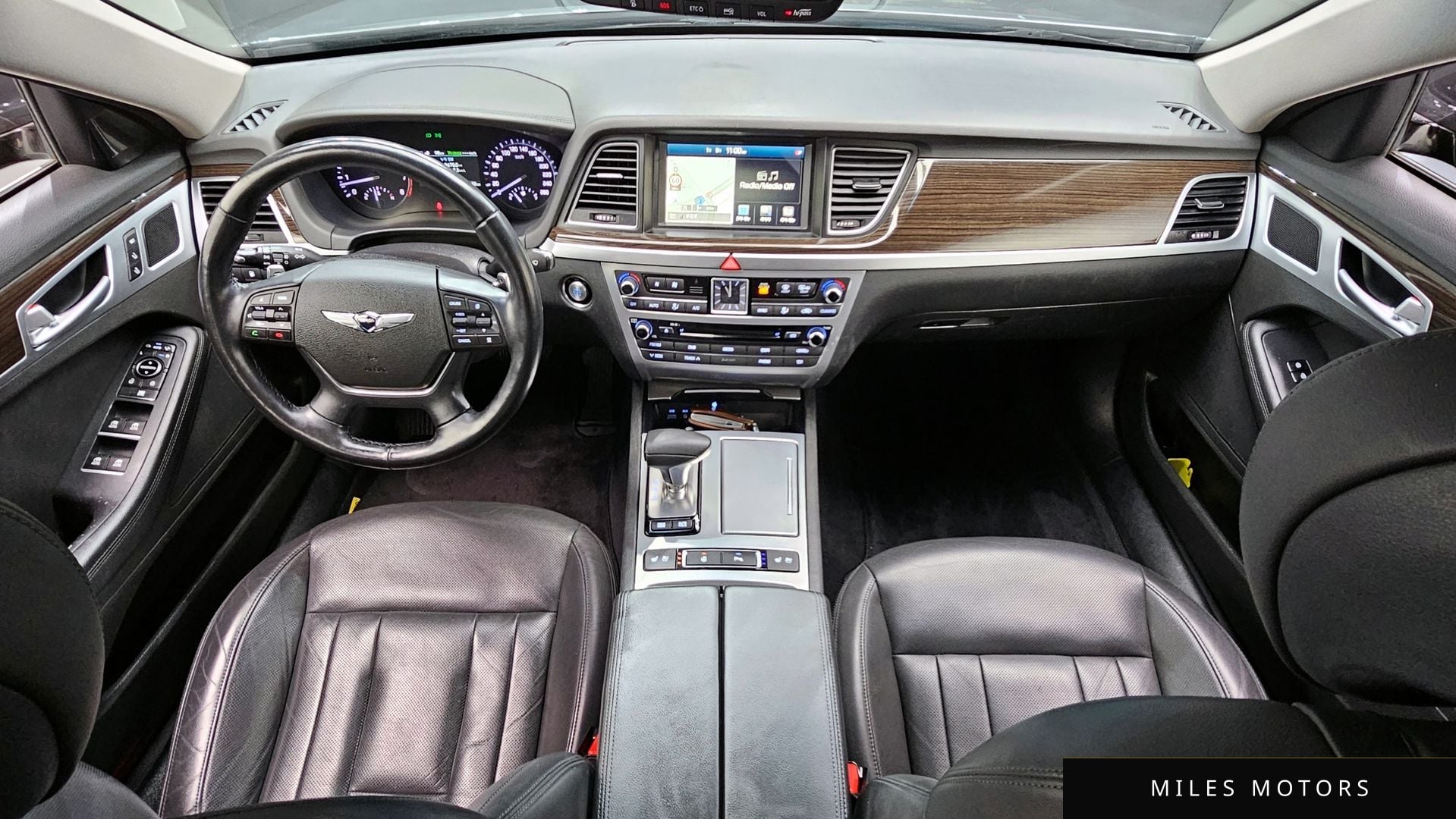 Genesis G80 2017 — миниатюра 7