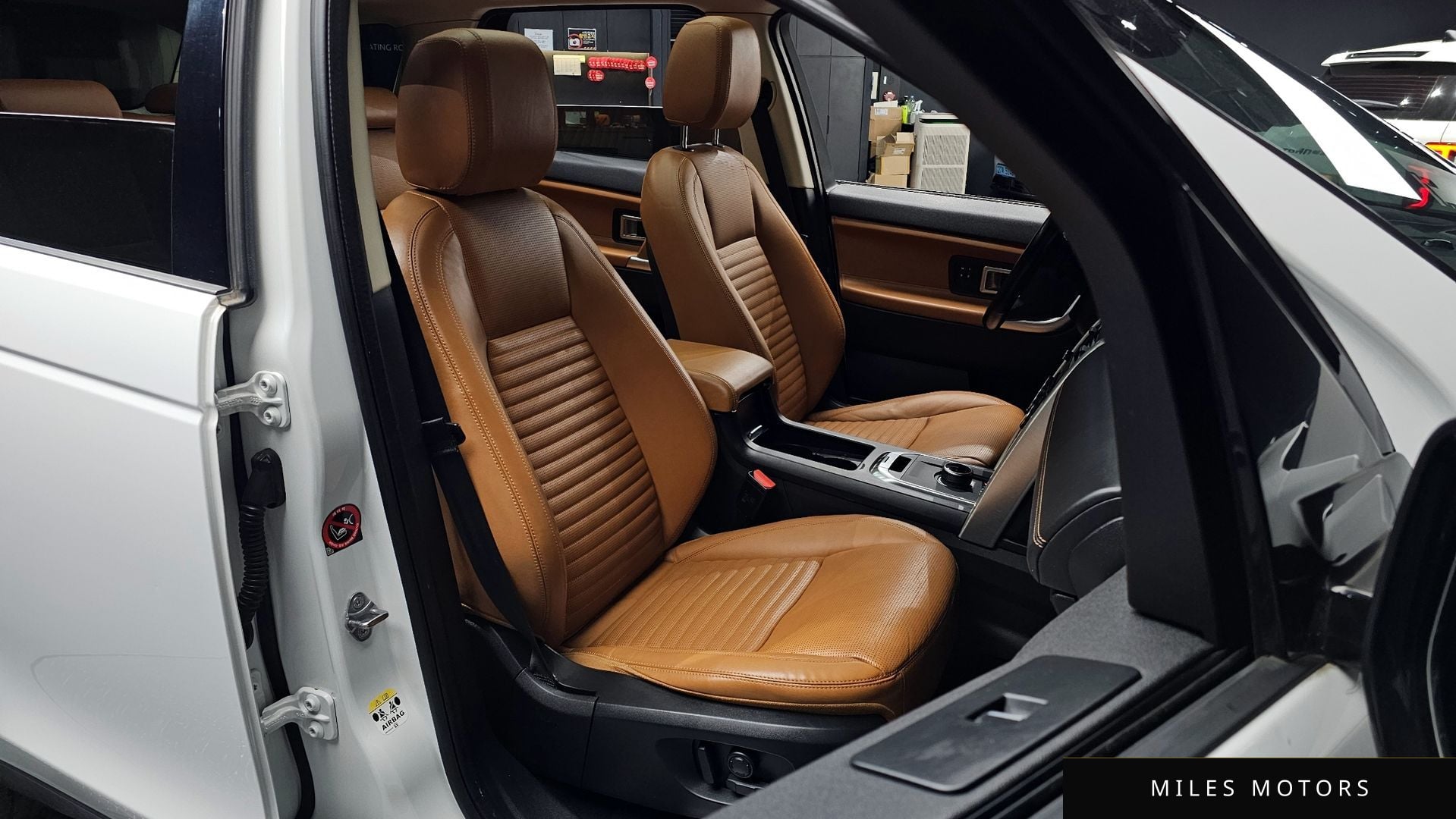 Land Rover Discovery Sport 2018 — миниатюра 10