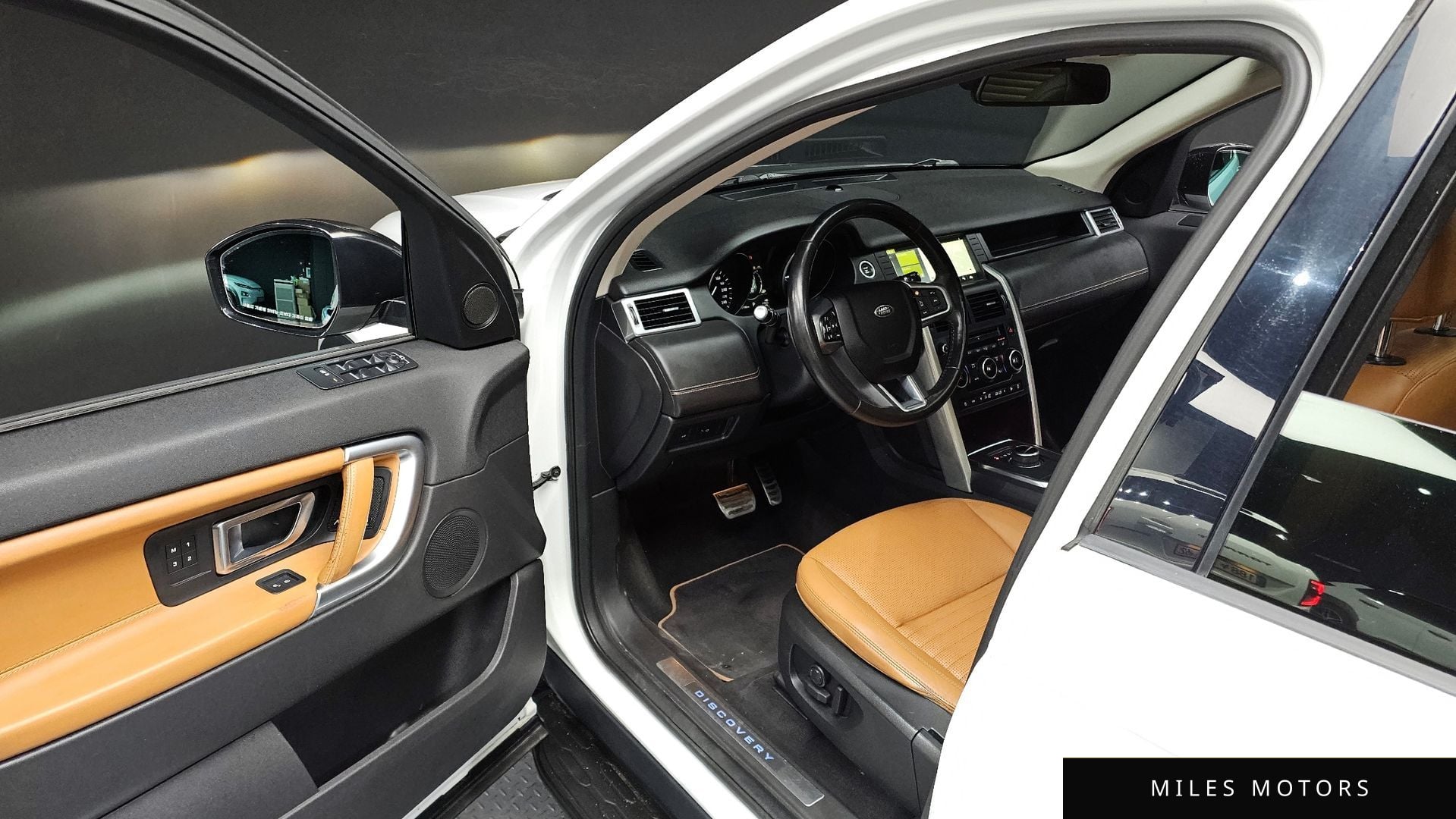 Land Rover Discovery Sport 2018 — миниатюра 11