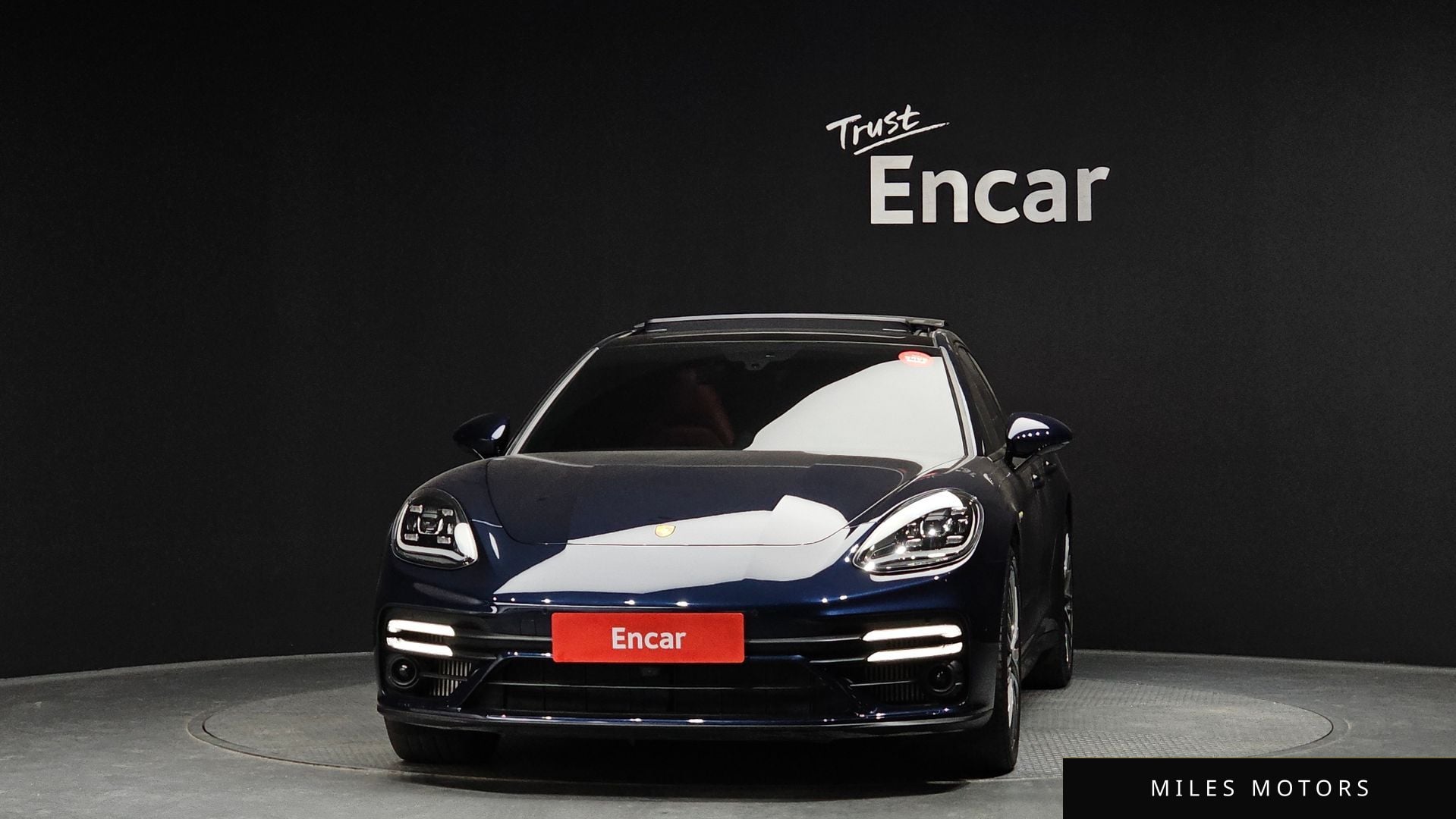 Porsche Panamera 2023 — миниатюра 3