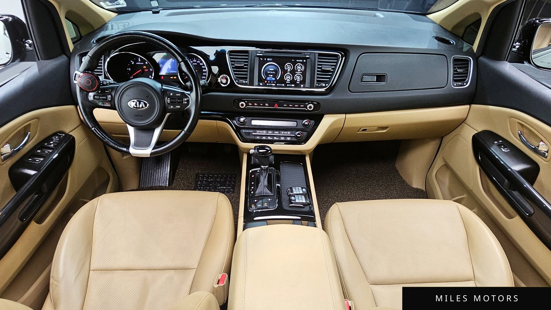 Kia Canival 2016 — миниатюра 7