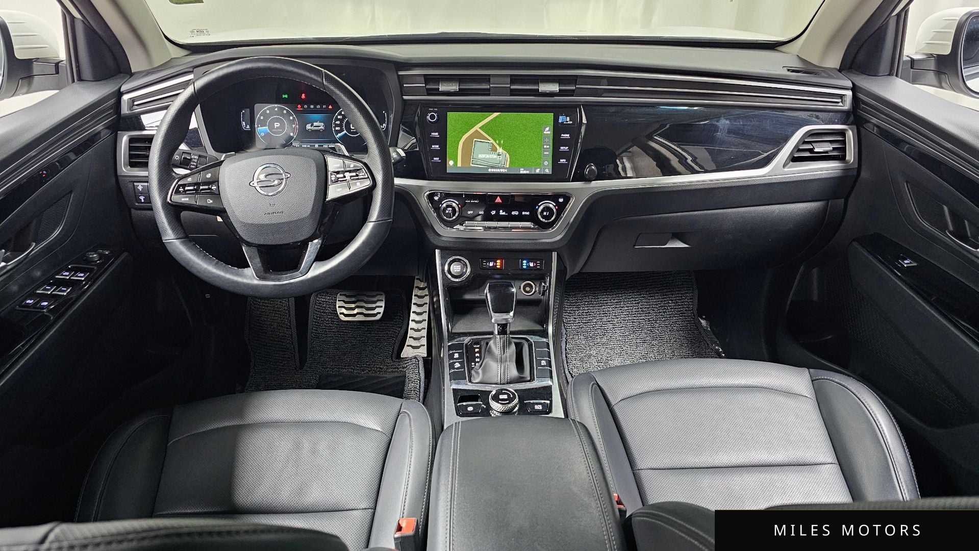 KG Mobility Beautiful Korando 2022 — миниатюра 7