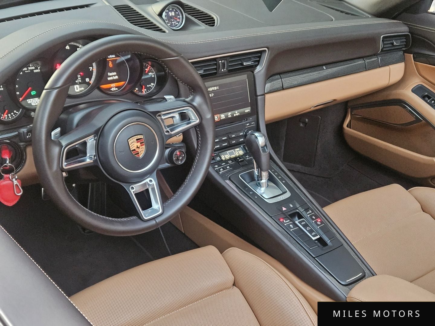 Porsche 911 2017 — миниатюра 7