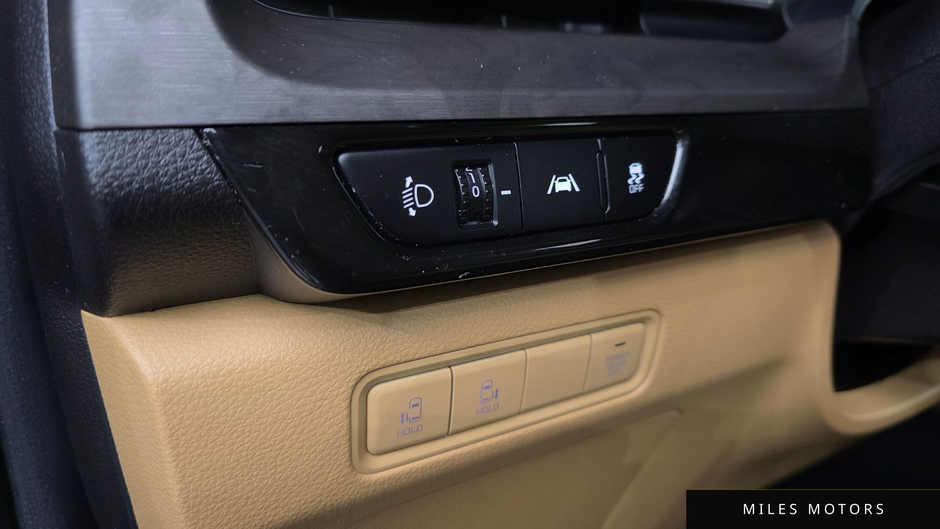 Kia Carnival 2023 — миниатюра 12