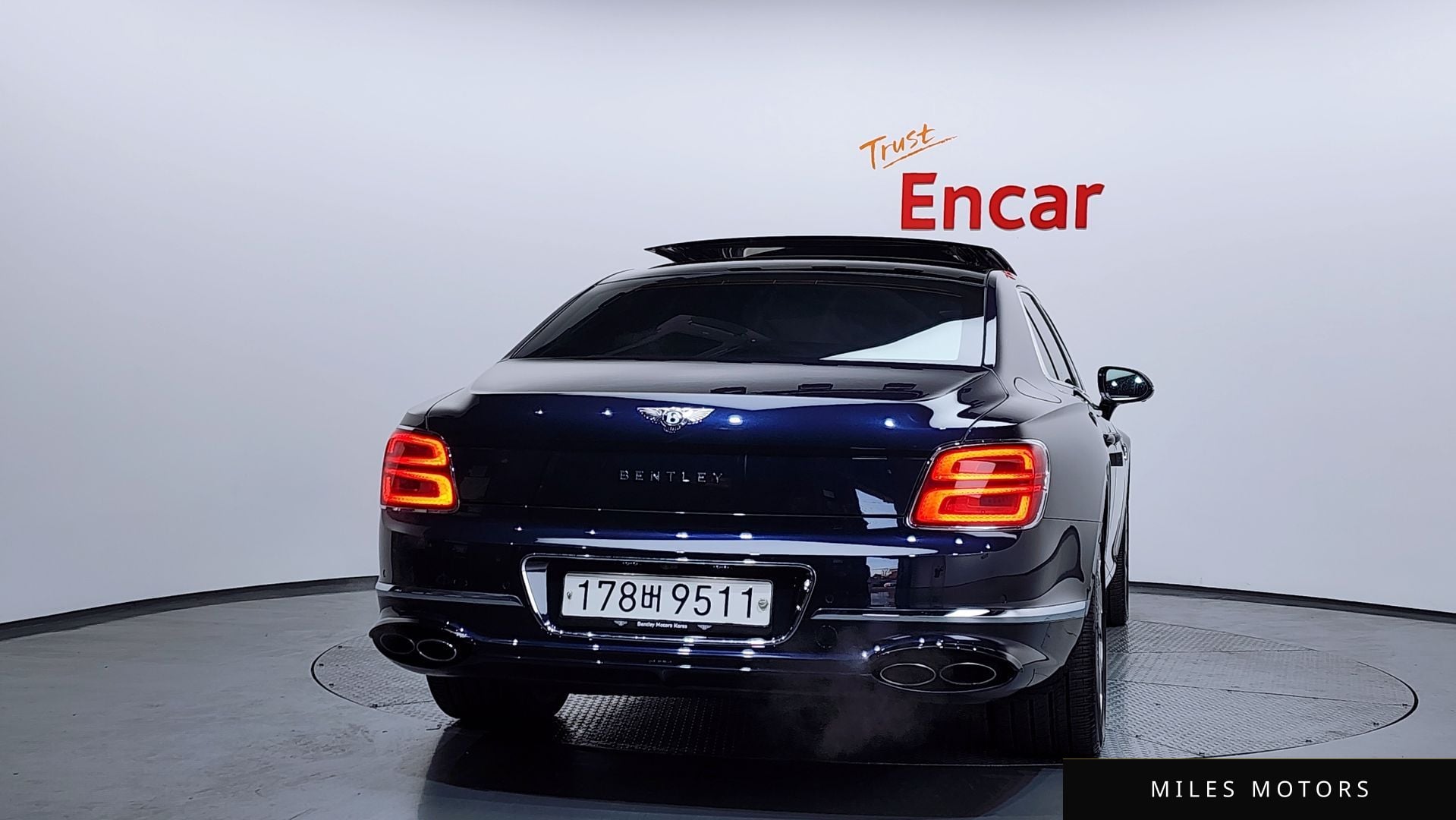 Bentley 플라잉스퍼 2022 — миниатюра 4