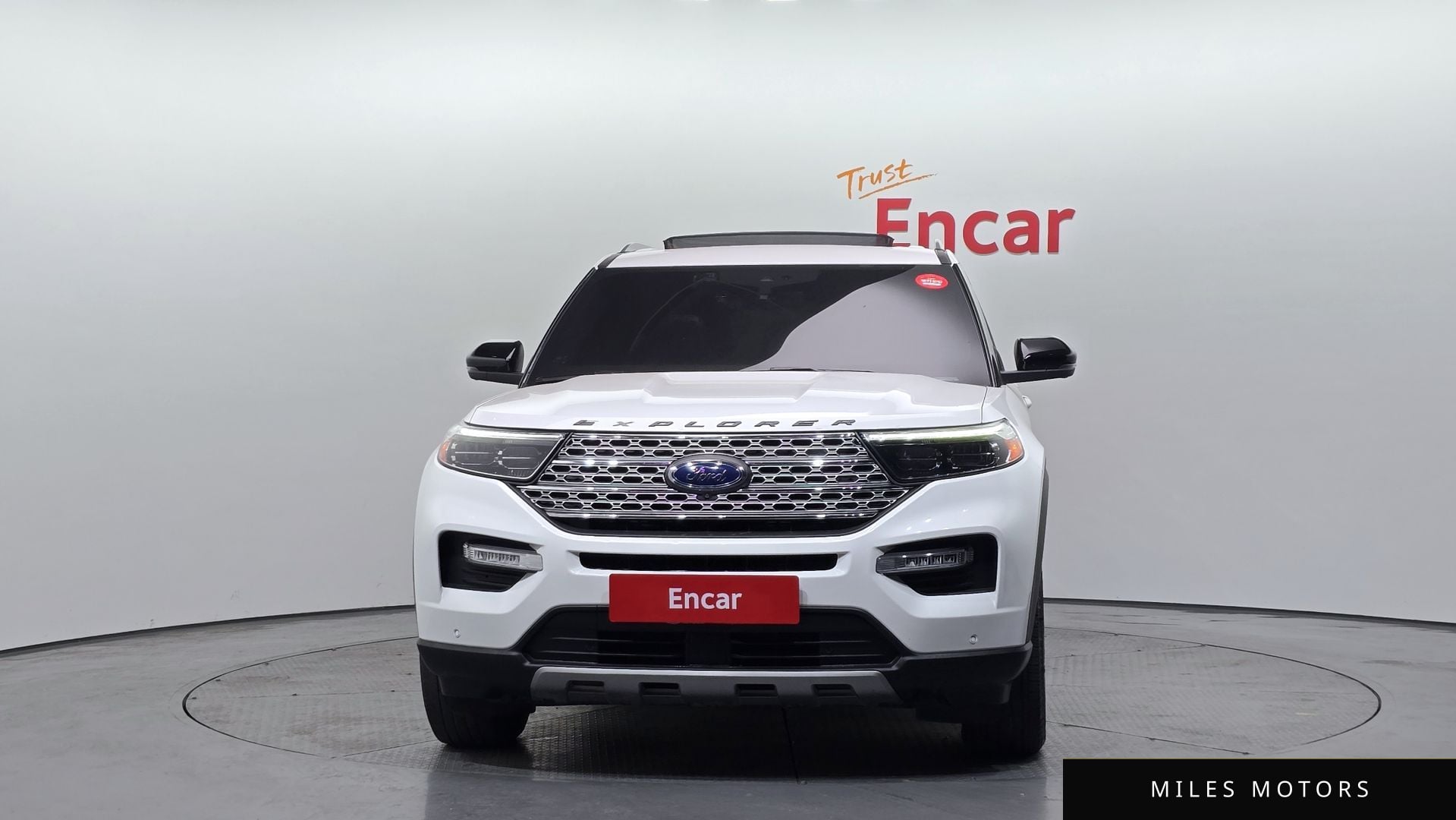 Ford Explorer 2020 — миниатюра 3