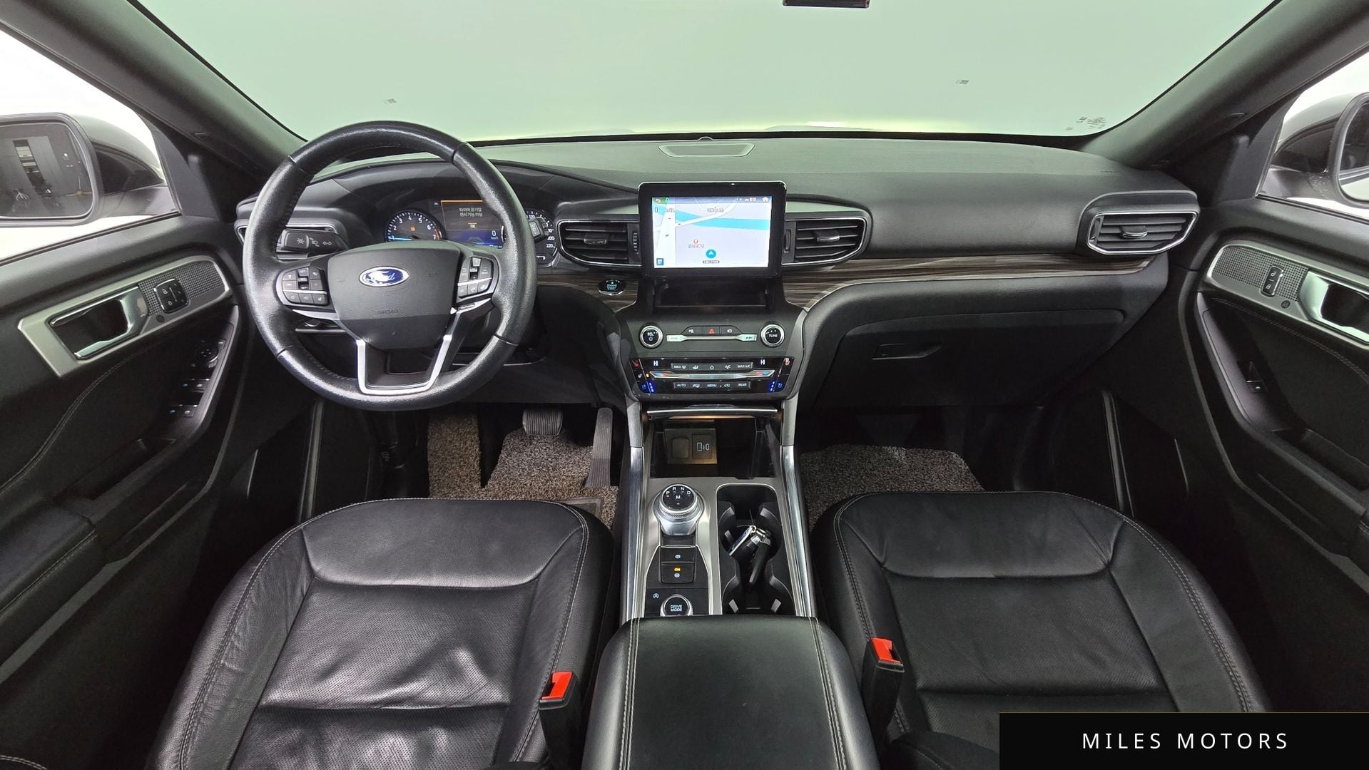 Ford Explorer 2020 — миниатюра 7