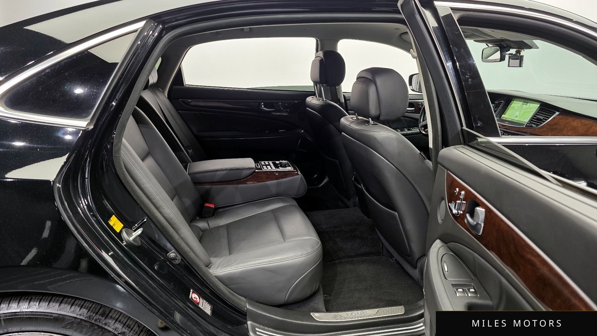 Hyundai Equus 2015 — миниатюра 12