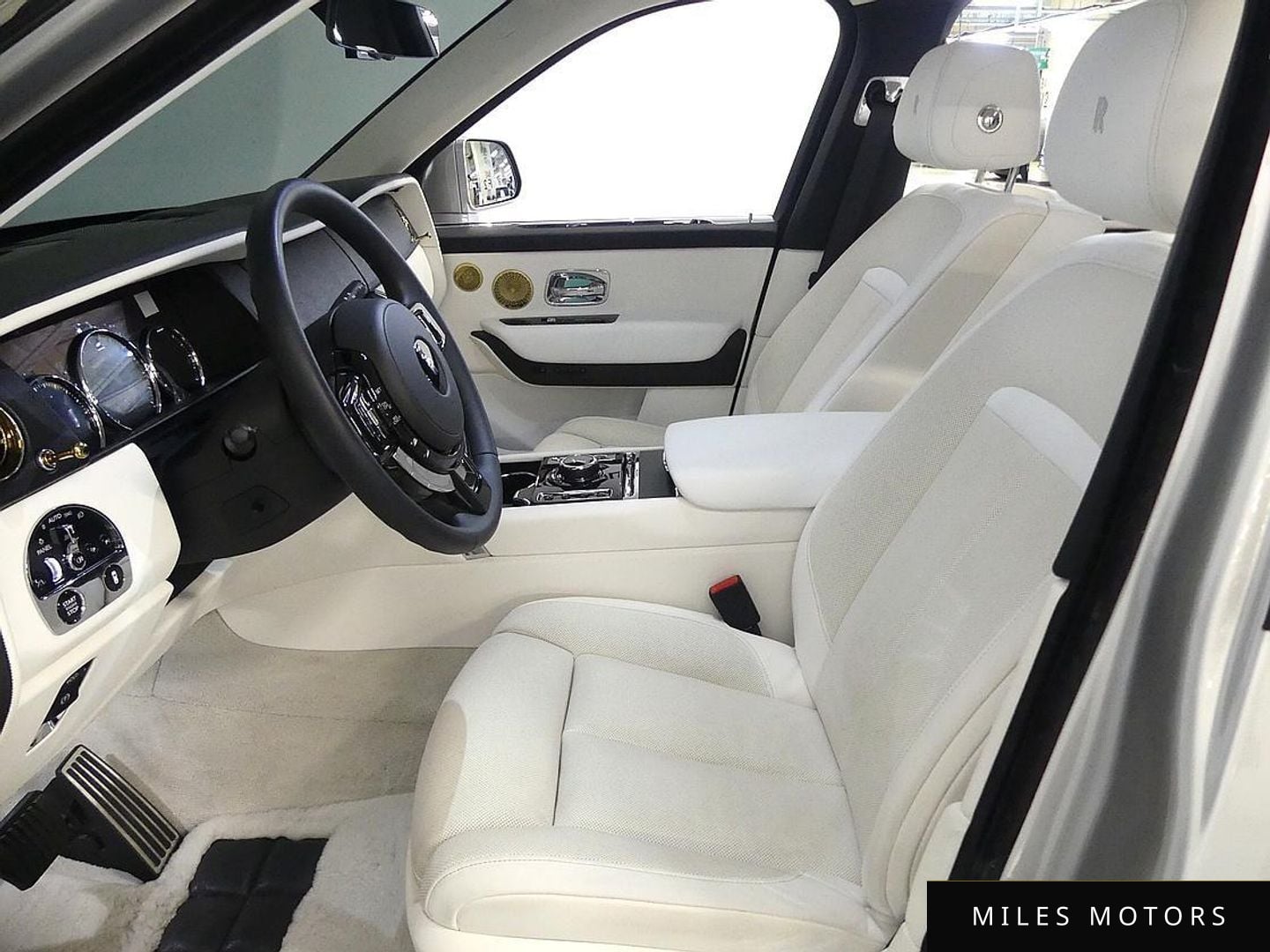 Rolls-Royce 컬리넌 2023 — миниатюра 10