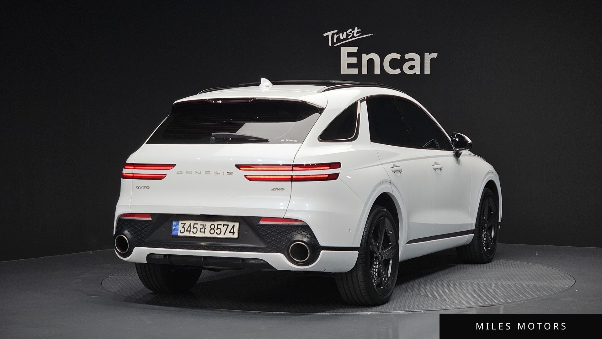 Genesis GV70 2024 — миниатюра 2