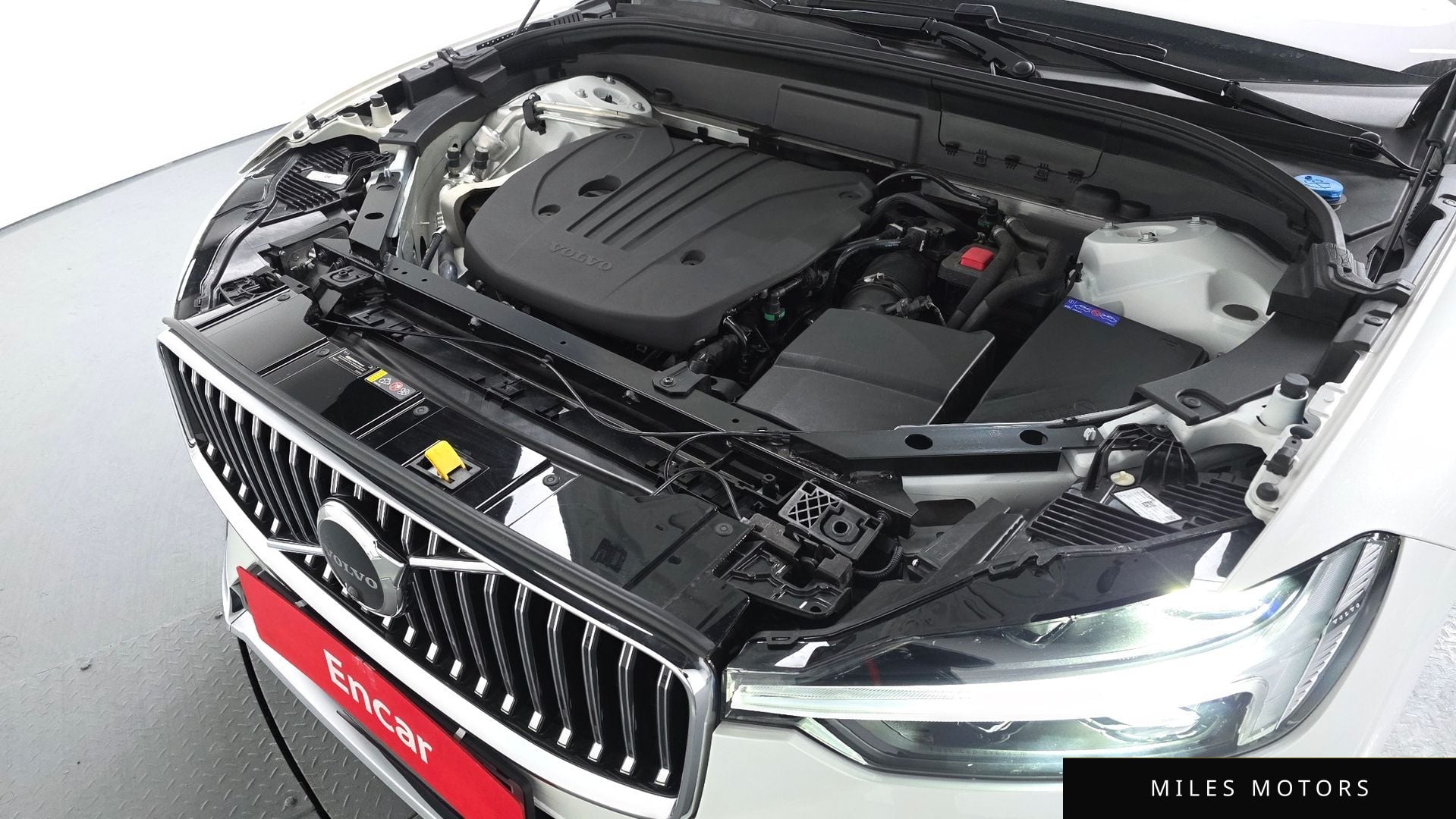 Volvo XC60 2025 — миниатюра 5