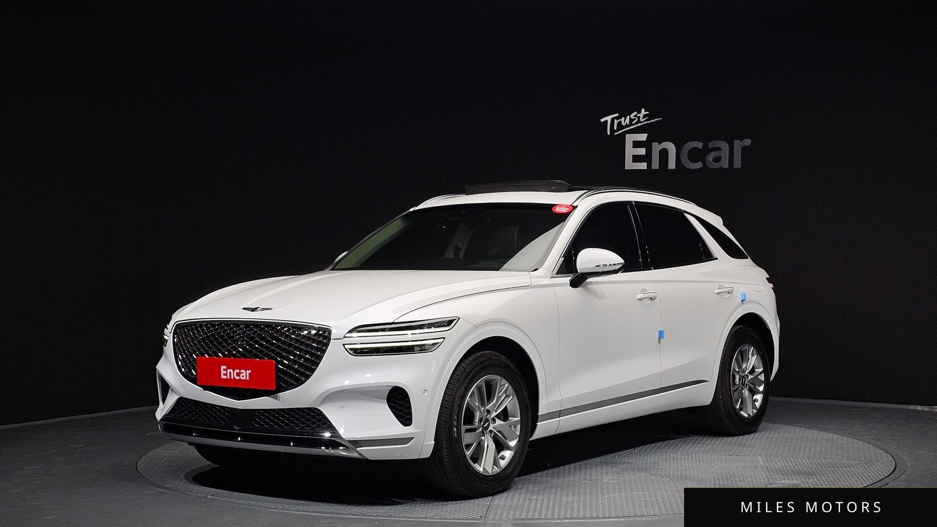 Genesis GV70 2021 — фото 1 из 12