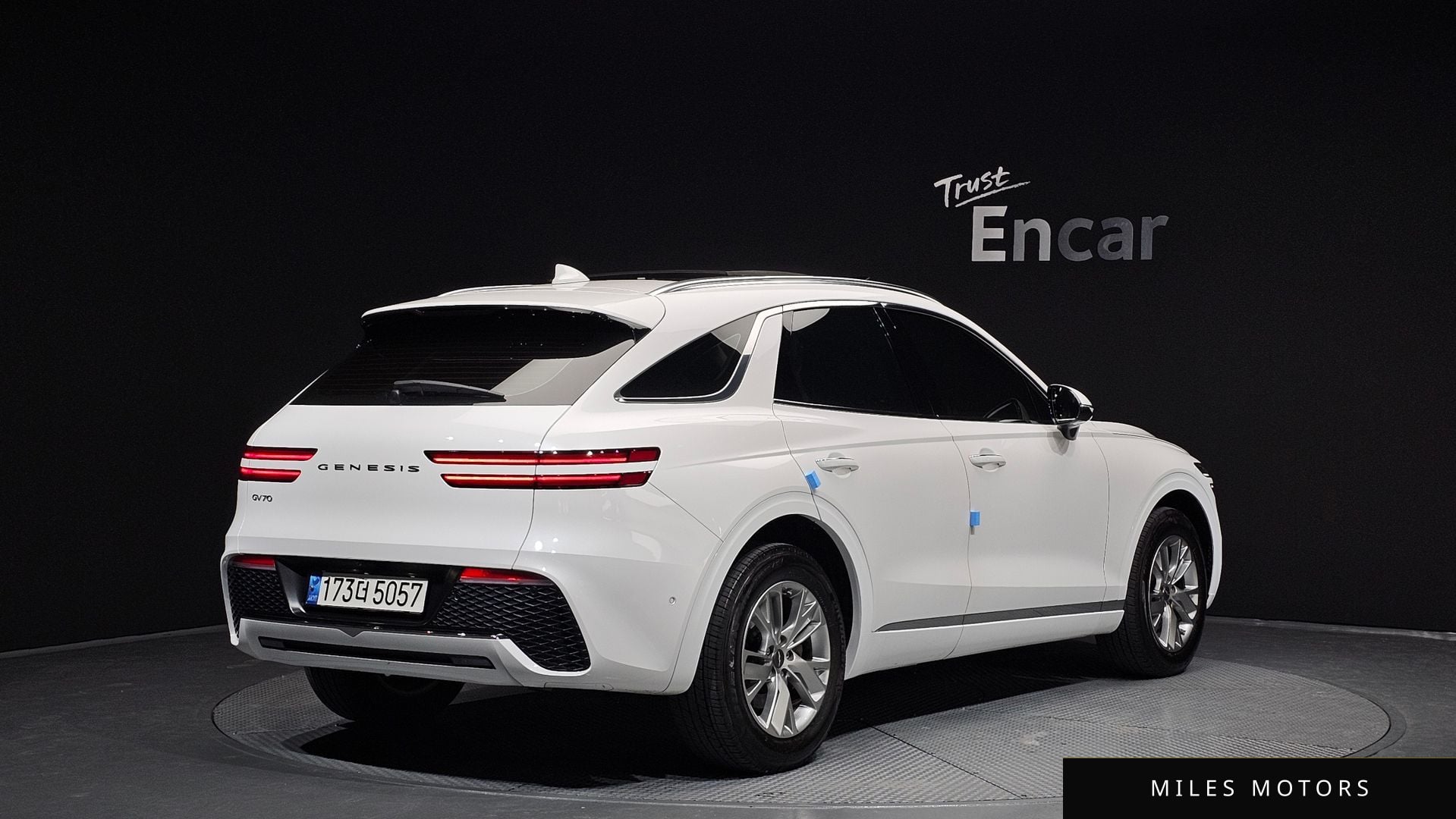 Genesis GV70 2021 — миниатюра 2