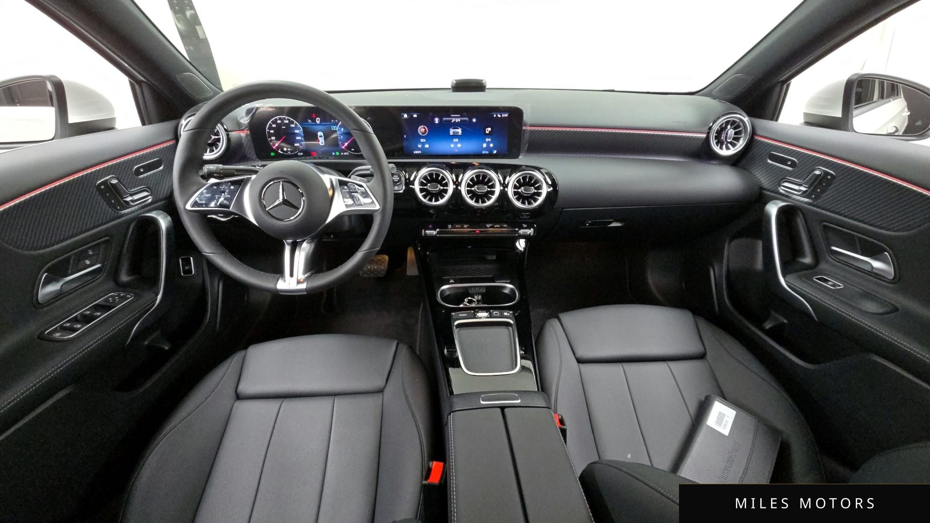 Mercedes-Benz A-Class W177 2025 — миниатюра 7
