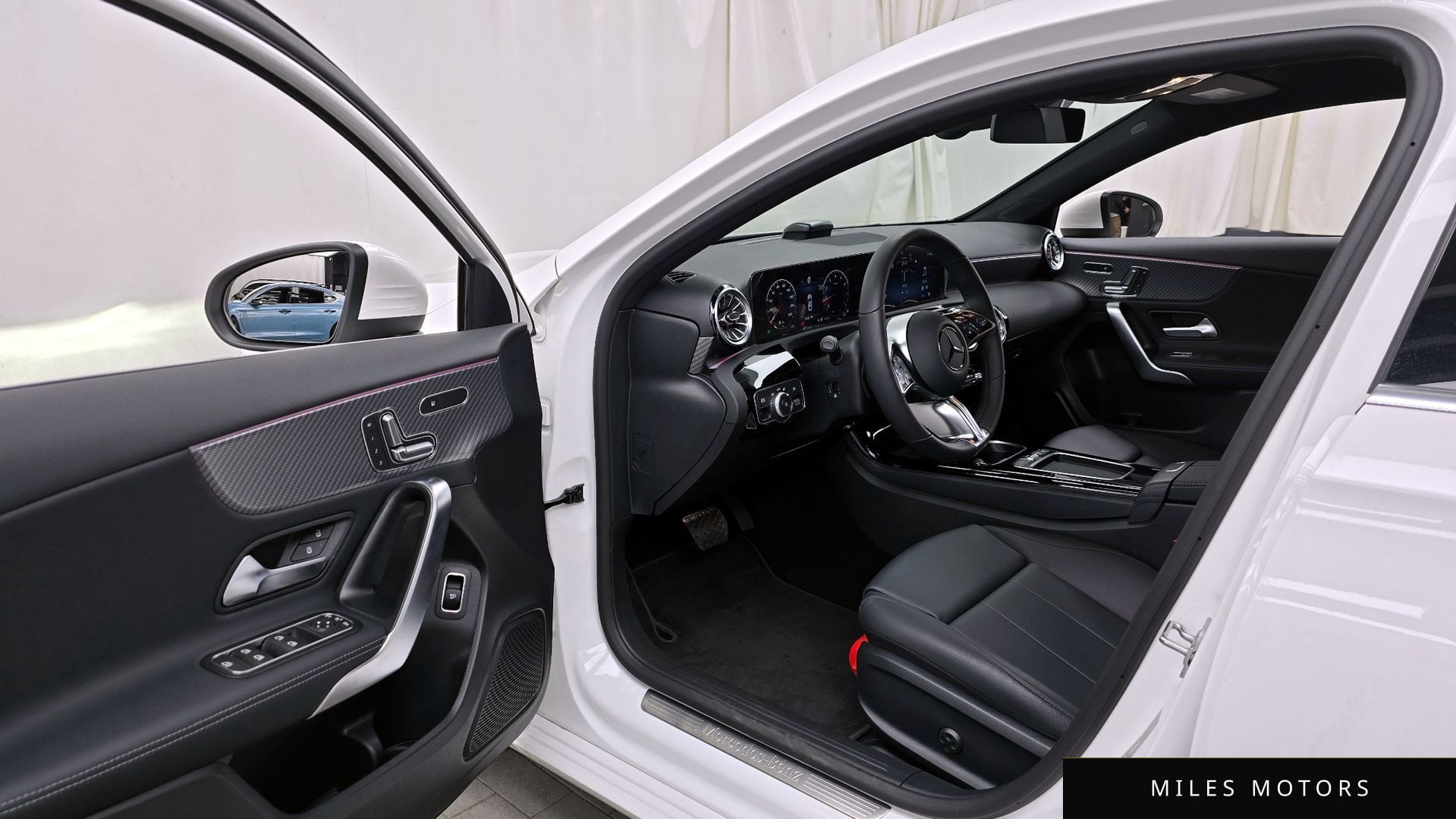 Mercedes-Benz A-Class W177 2025 — миниатюра 10