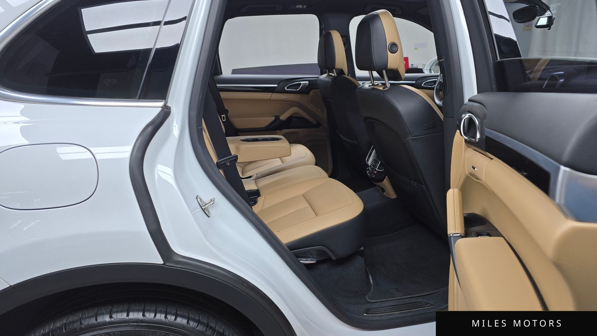 Porsche 카이엔 2015 — миниатюра 12