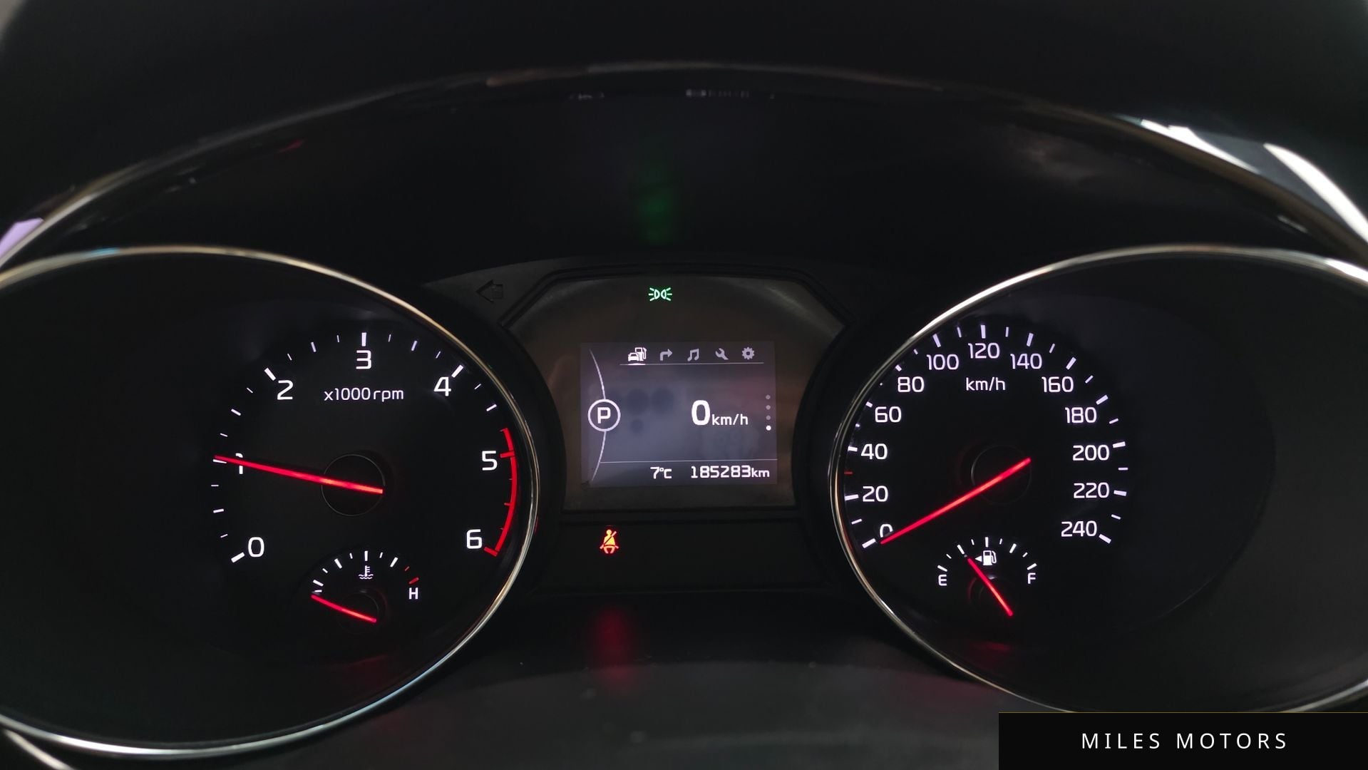Kia Canival 2016 — миниатюра 8