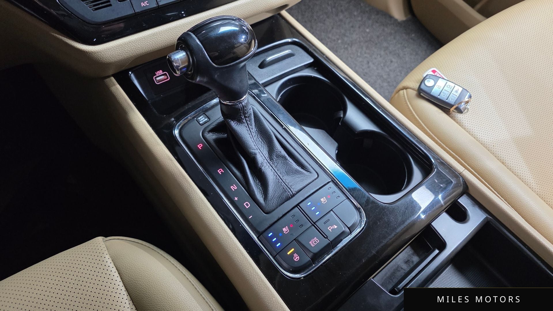 Kia Canival 2016 — миниатюра 9