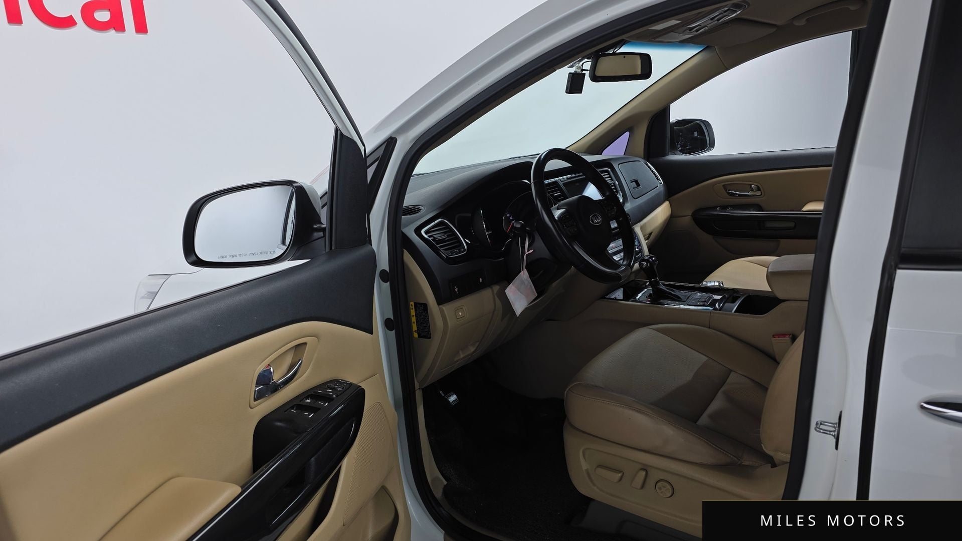 Kia Canival 2016 — миниатюра 11