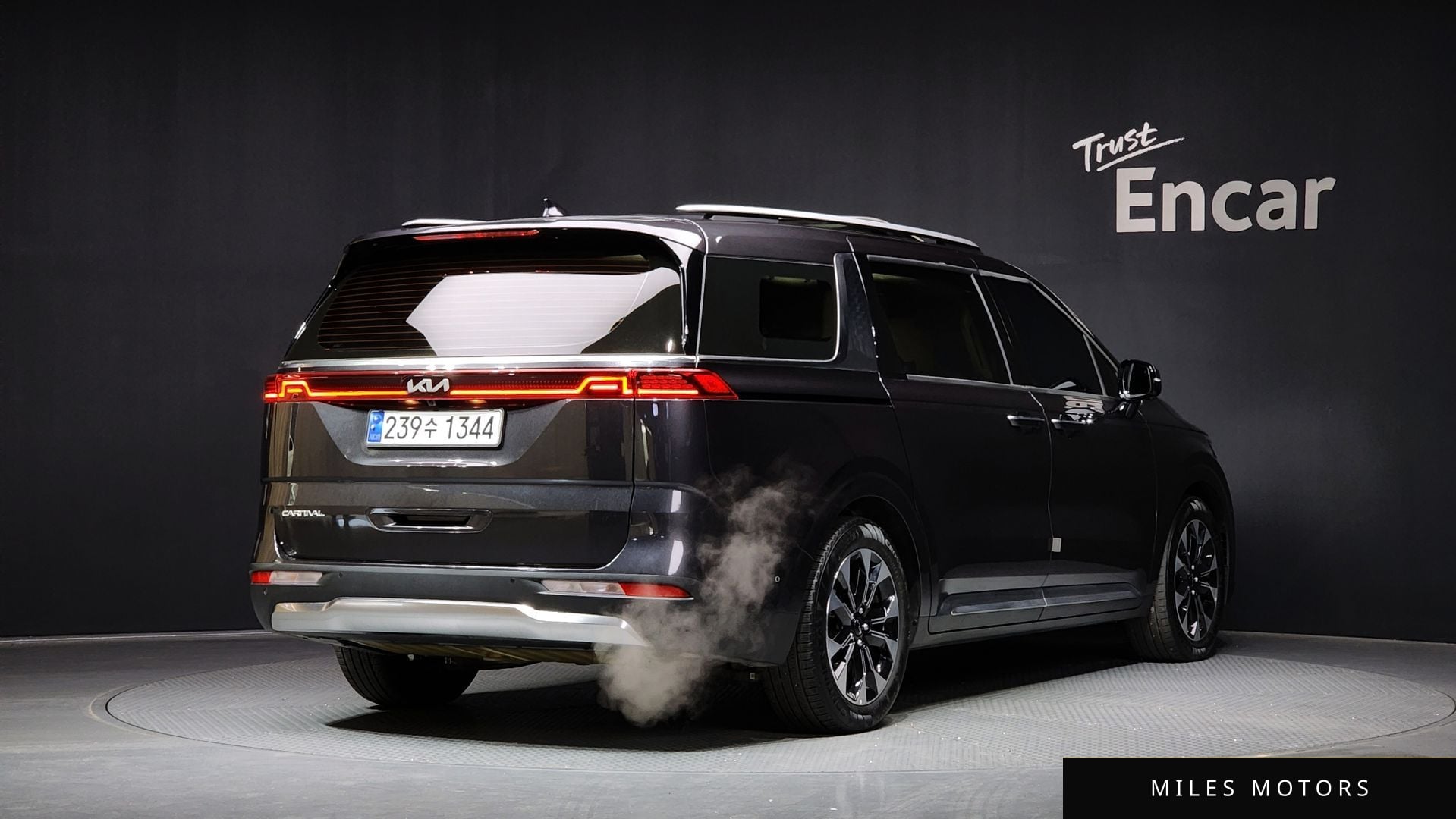 Kia Carnival 2023 — миниатюра 2