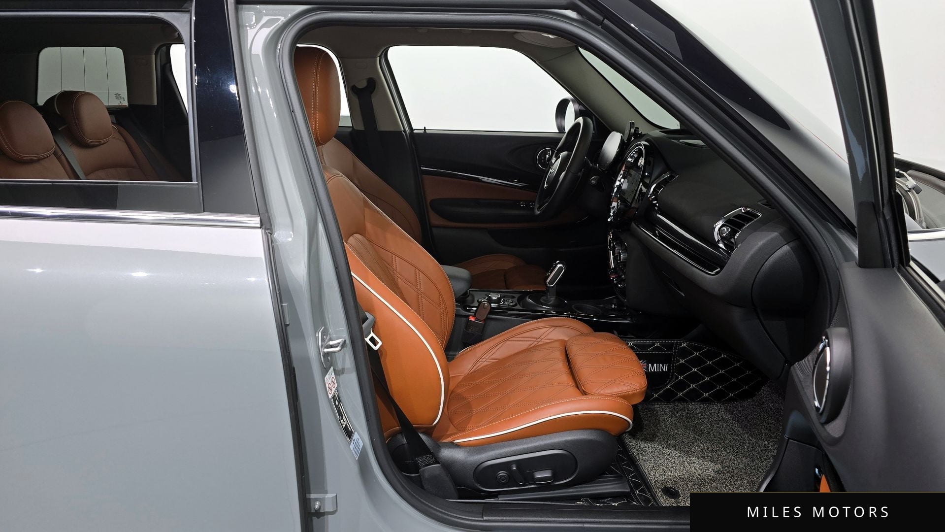 MINI Clubman 2022 — миниатюра 11