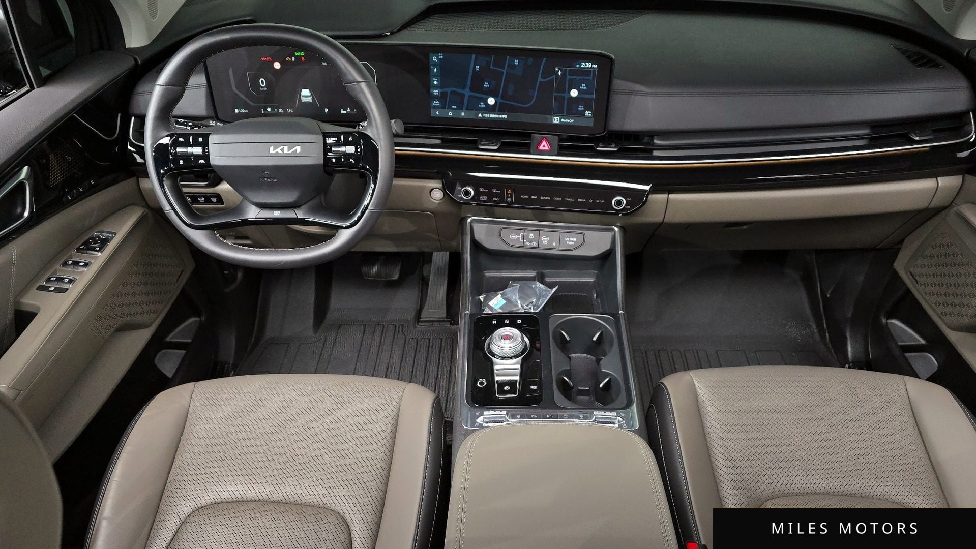 Kia Canival 2025 — миниатюра 7
