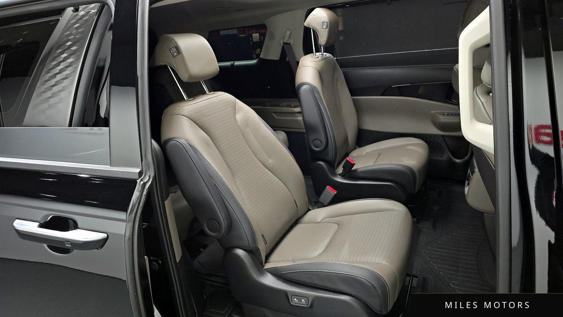 Kia Canival 2025 — миниатюра 12